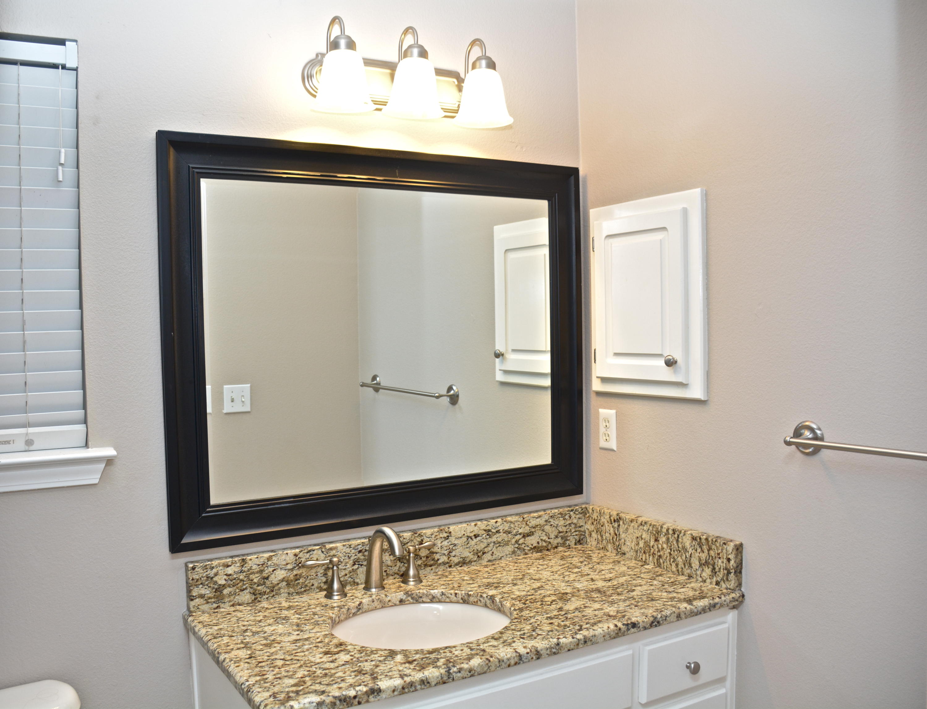 CREETWOODS - Residential