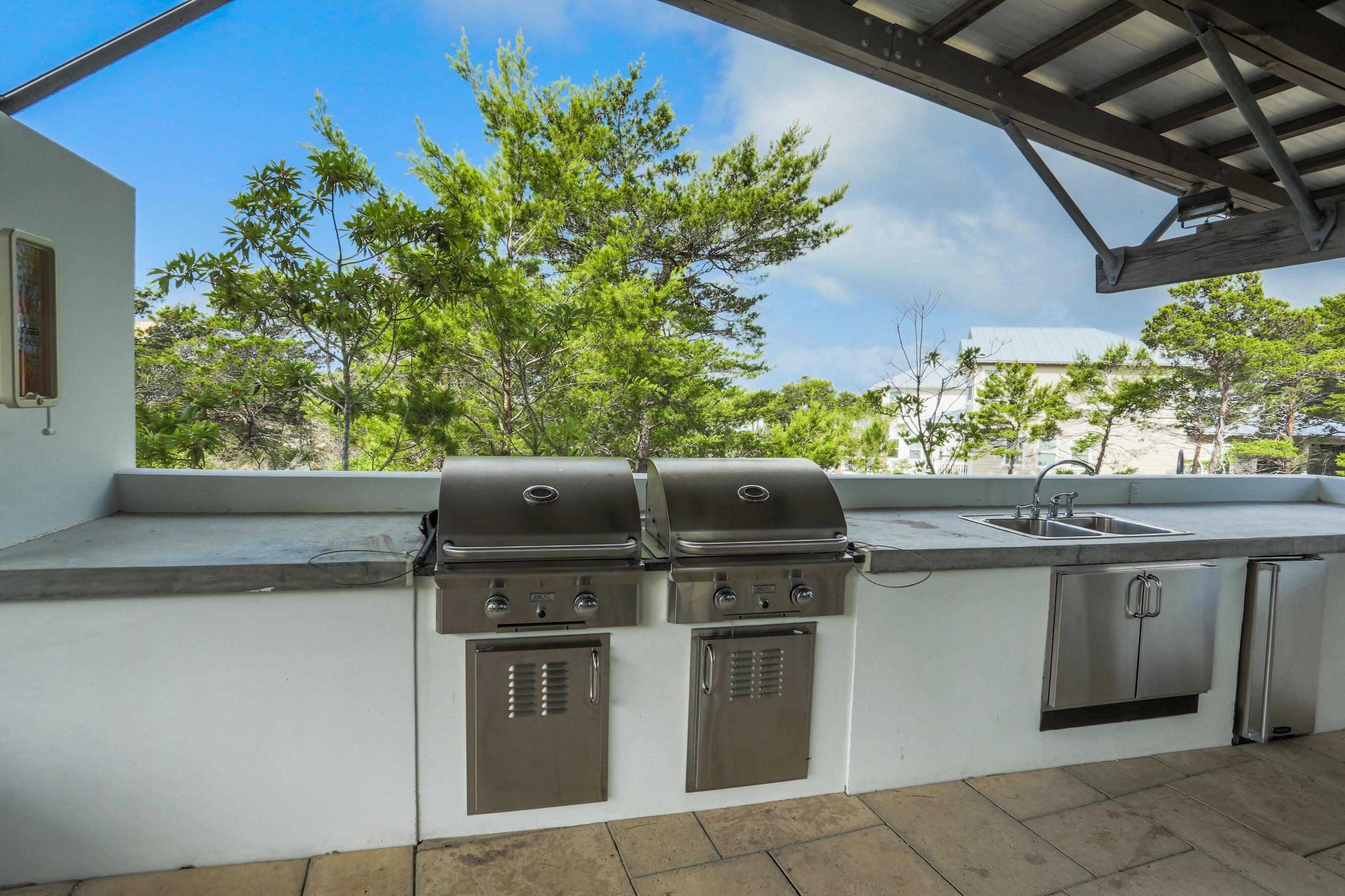 HIGHLAND PARKS - Land