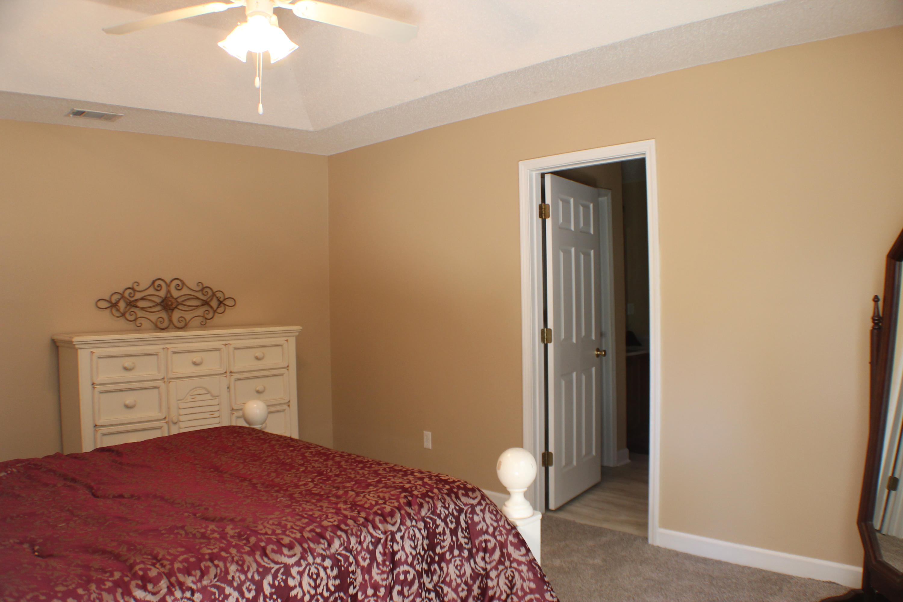 THE PINES - Residential