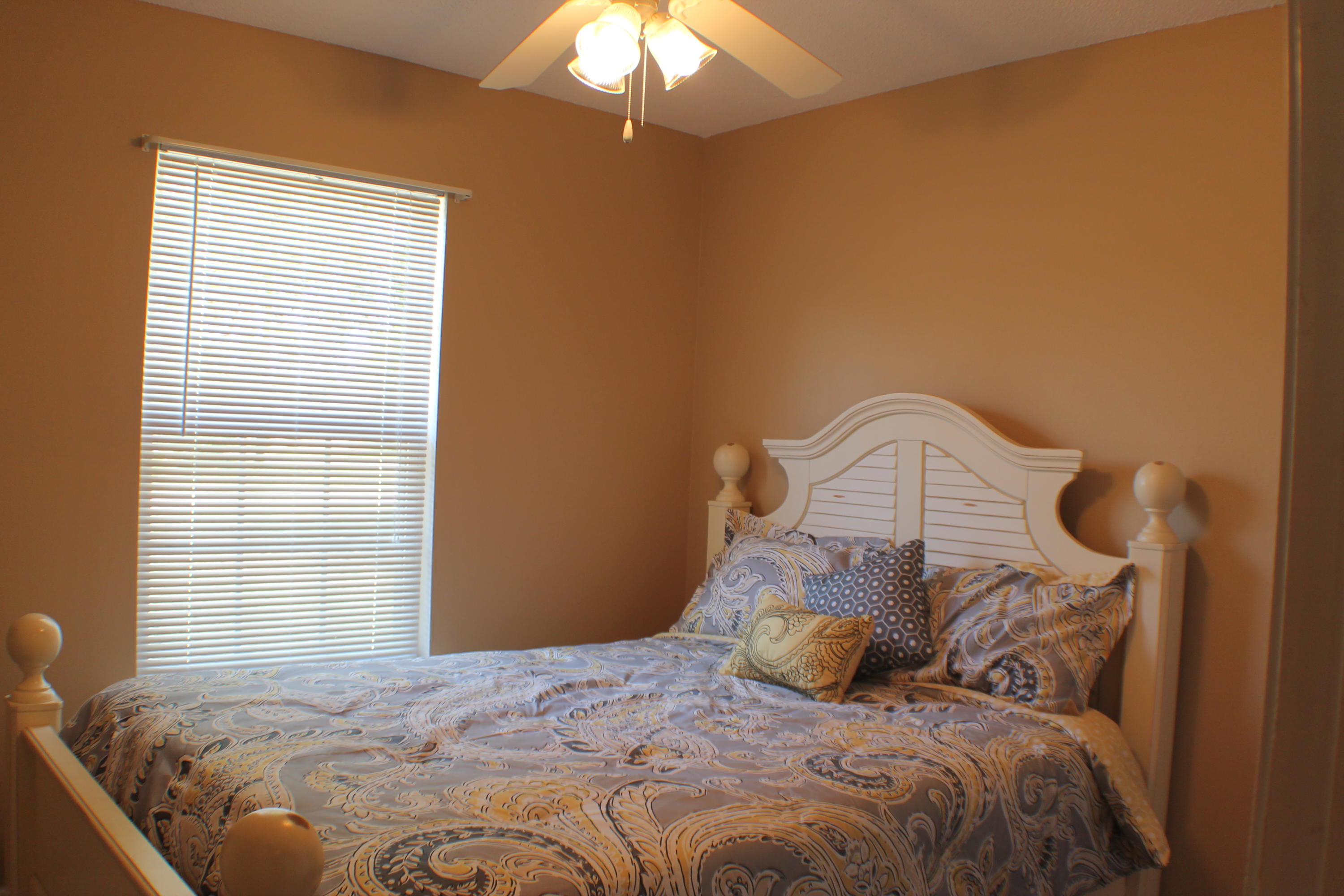 THE PINES - Residential