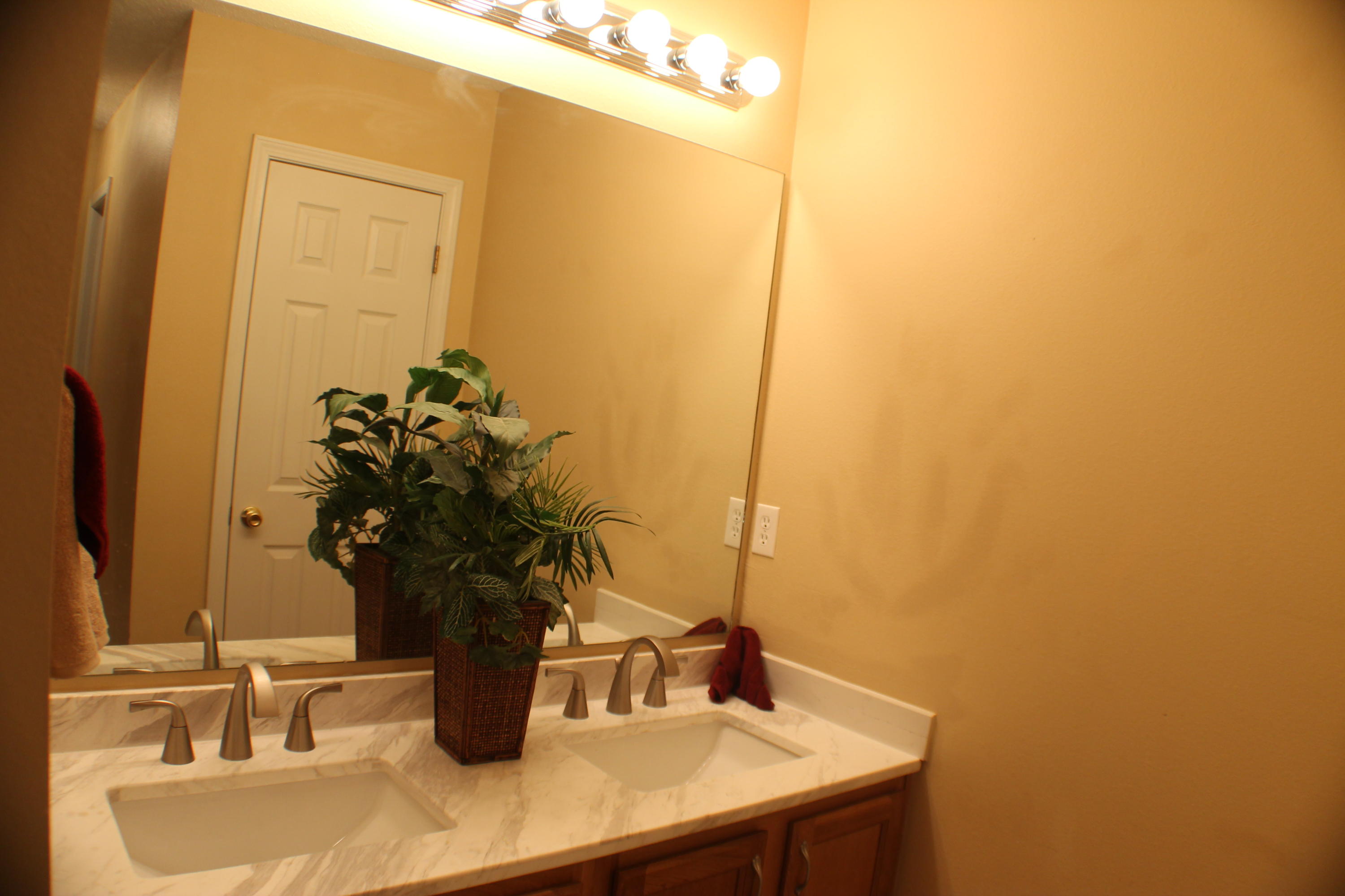 THE PINES - Residential