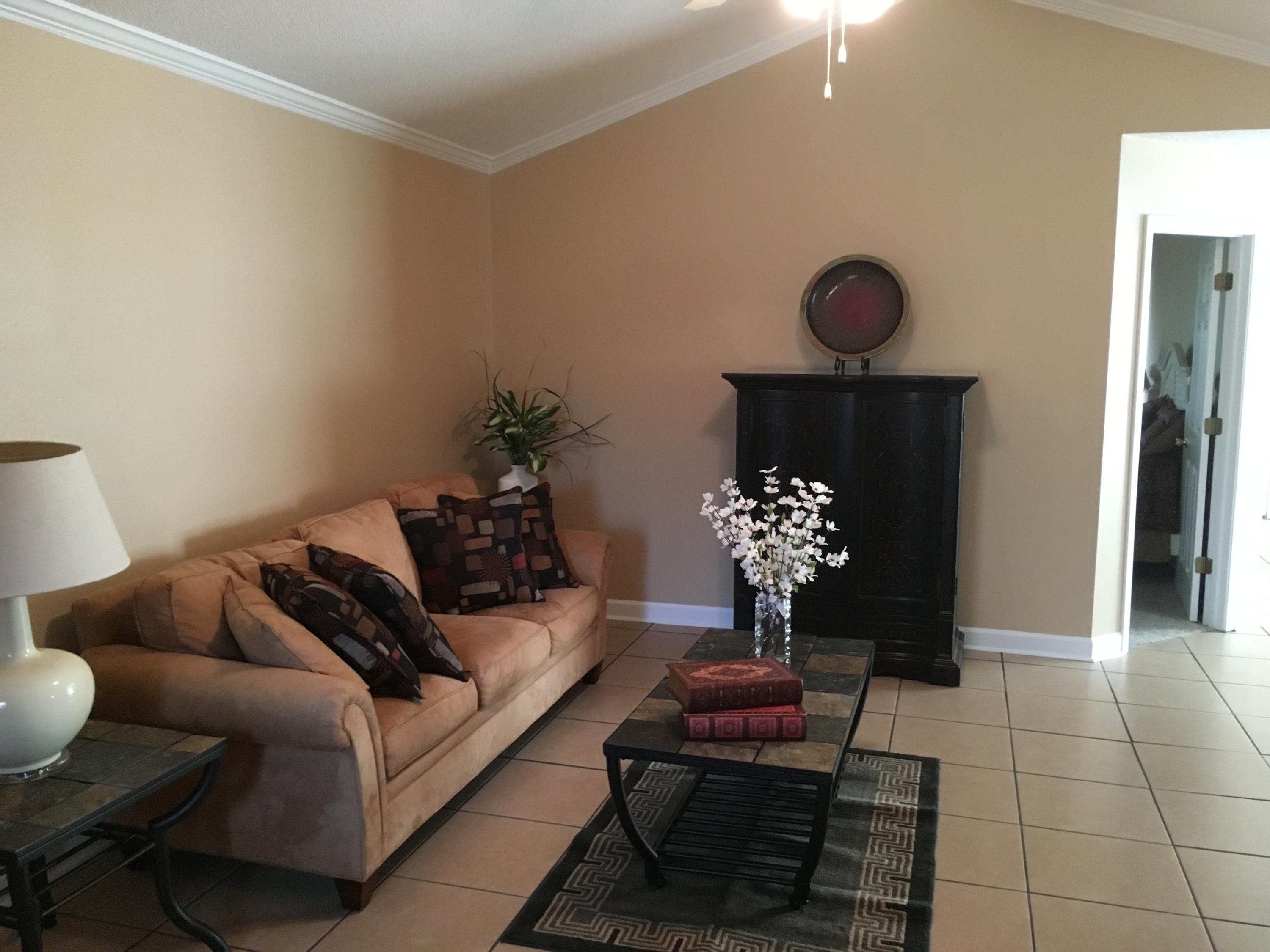 THE PINES - Residential