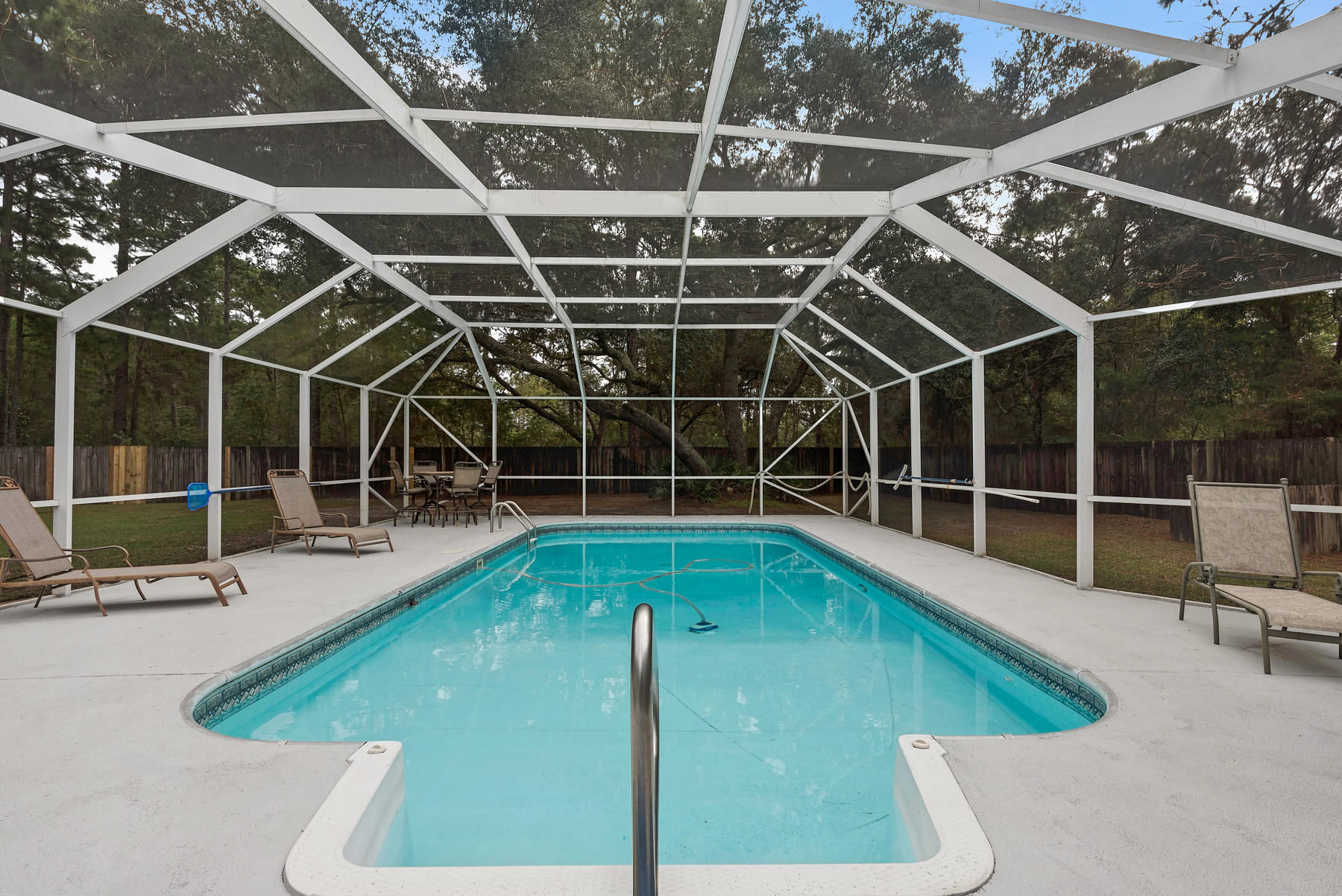 RAINTREE ESTATES #2 - Residential