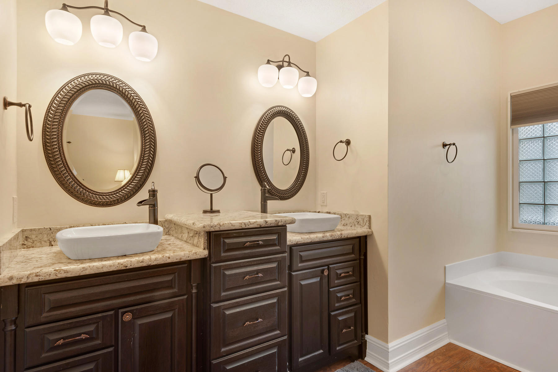 RAINTREE ESTATES #2 - Residential