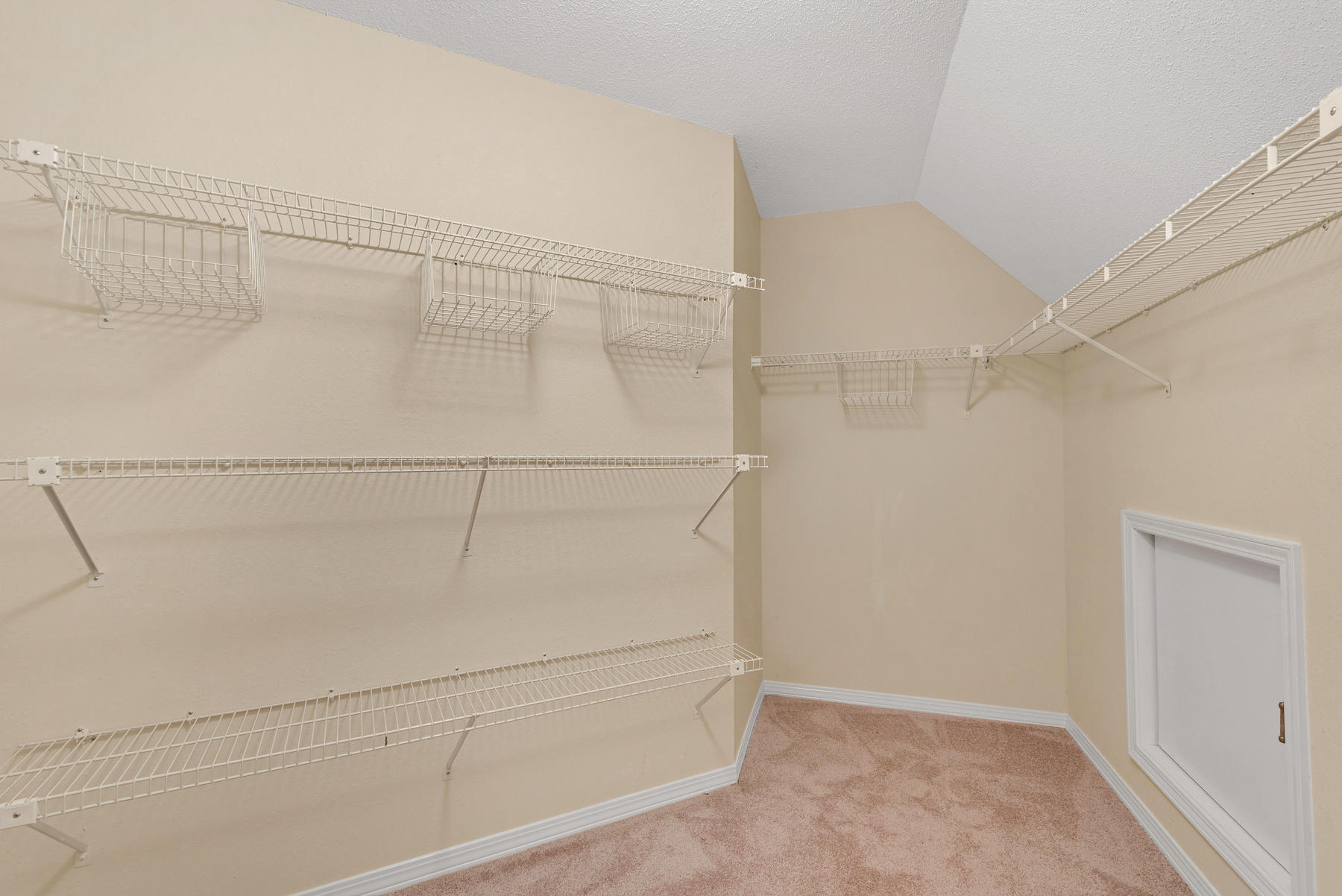 RAINTREE ESTATES #2 - Residential