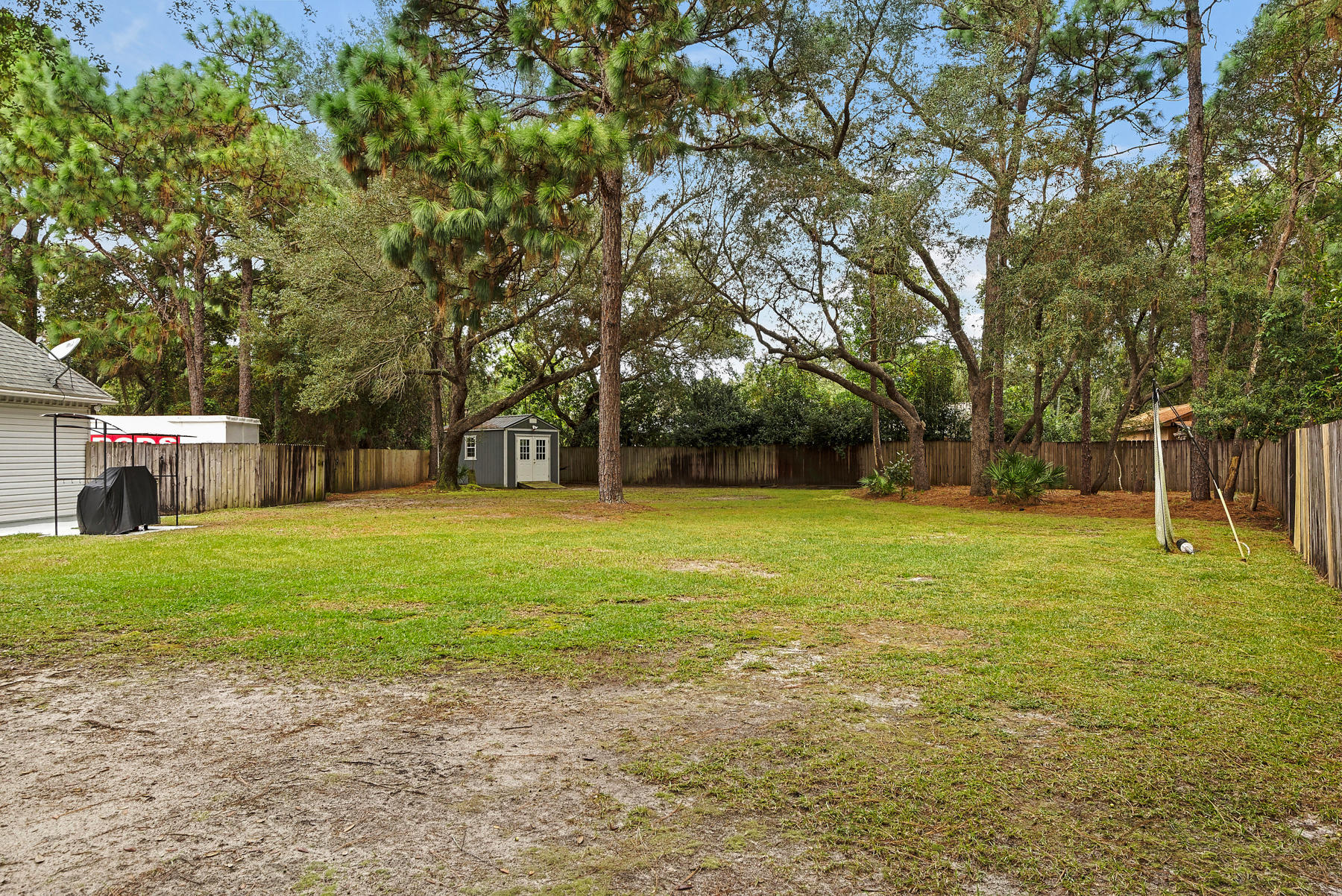 RAINTREE ESTATES #2 - Residential