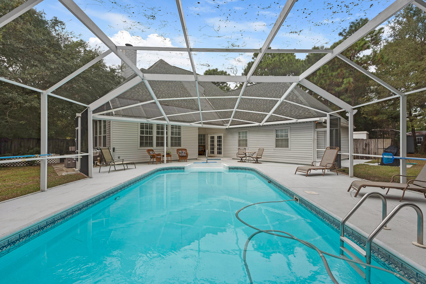 RAINTREE ESTATES #2 - Residential