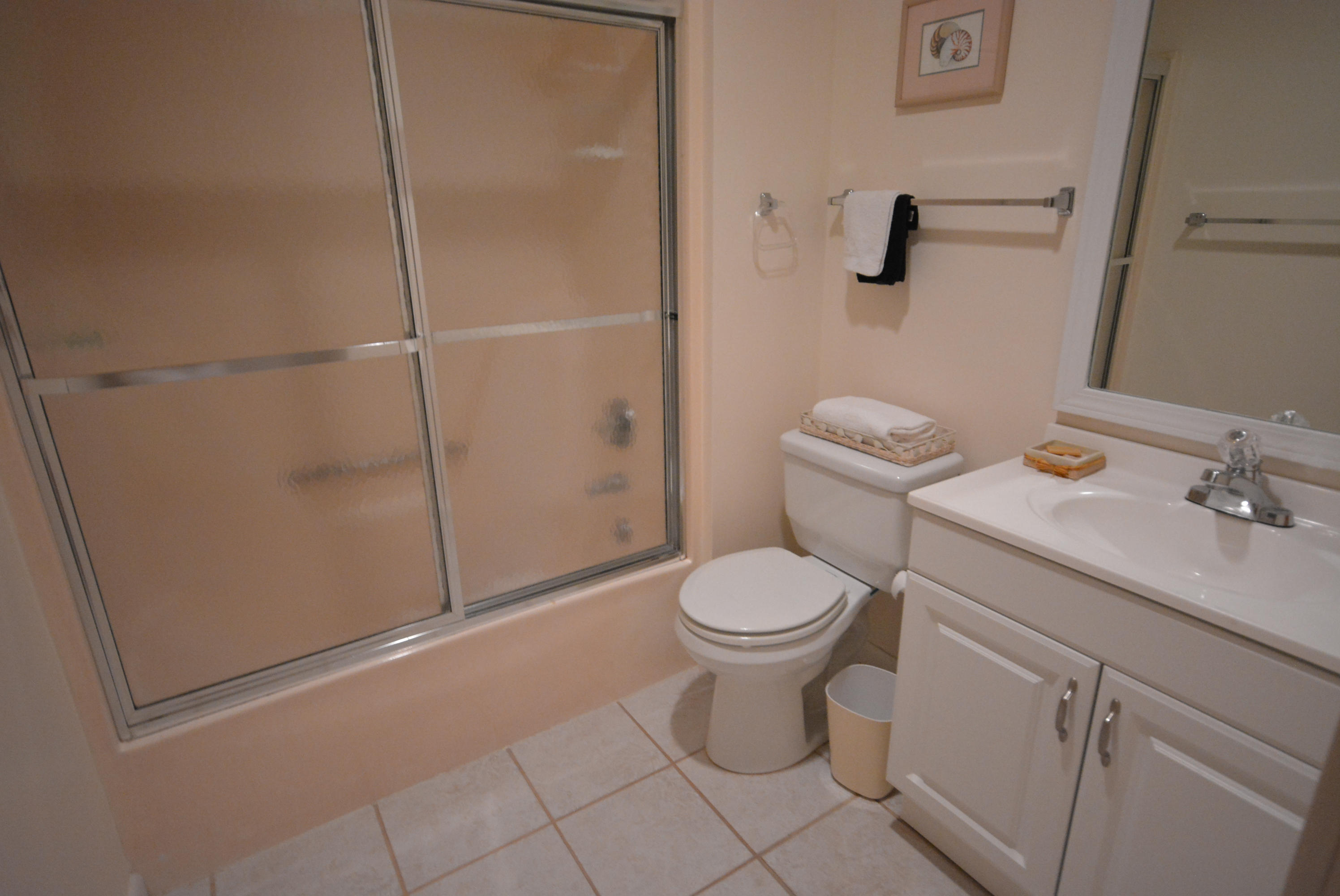 POOLSIDE VILLAS CONDO - Residential