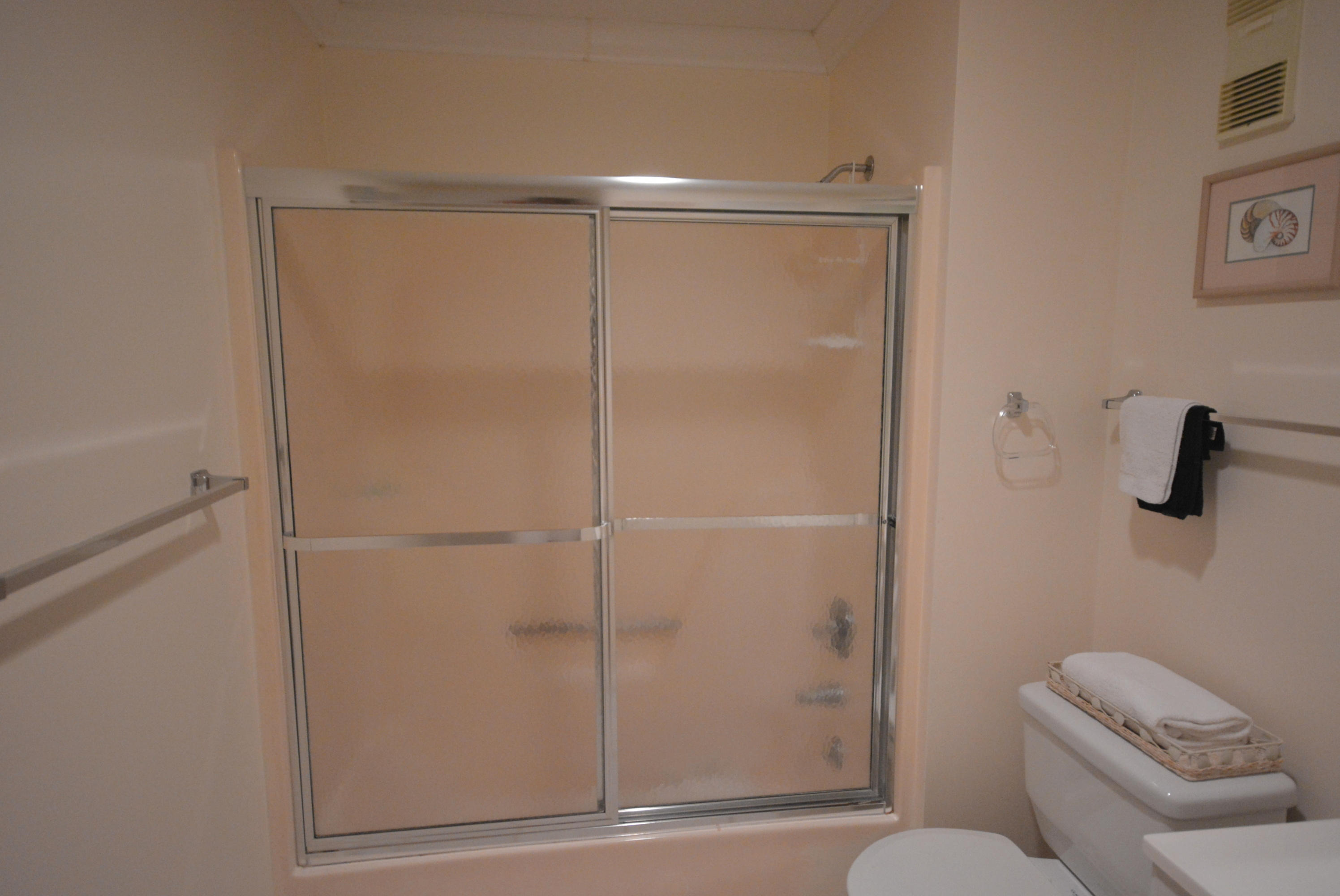 POOLSIDE VILLAS CONDO - Residential