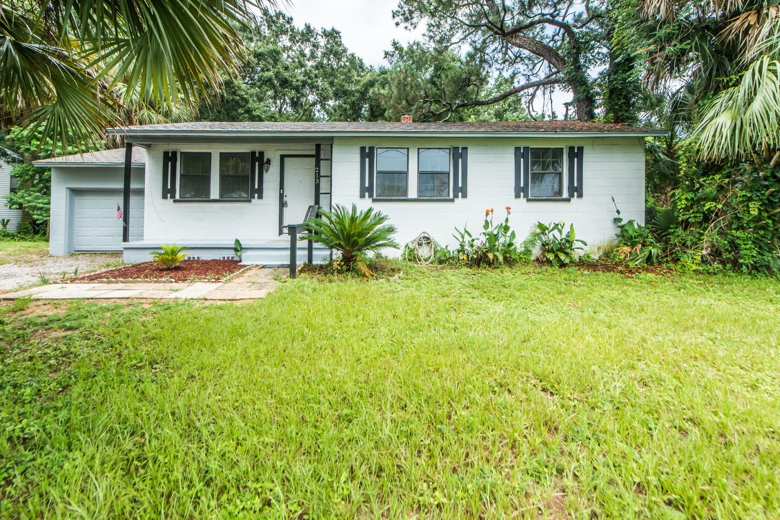 GARNIERS BEACH - Residential