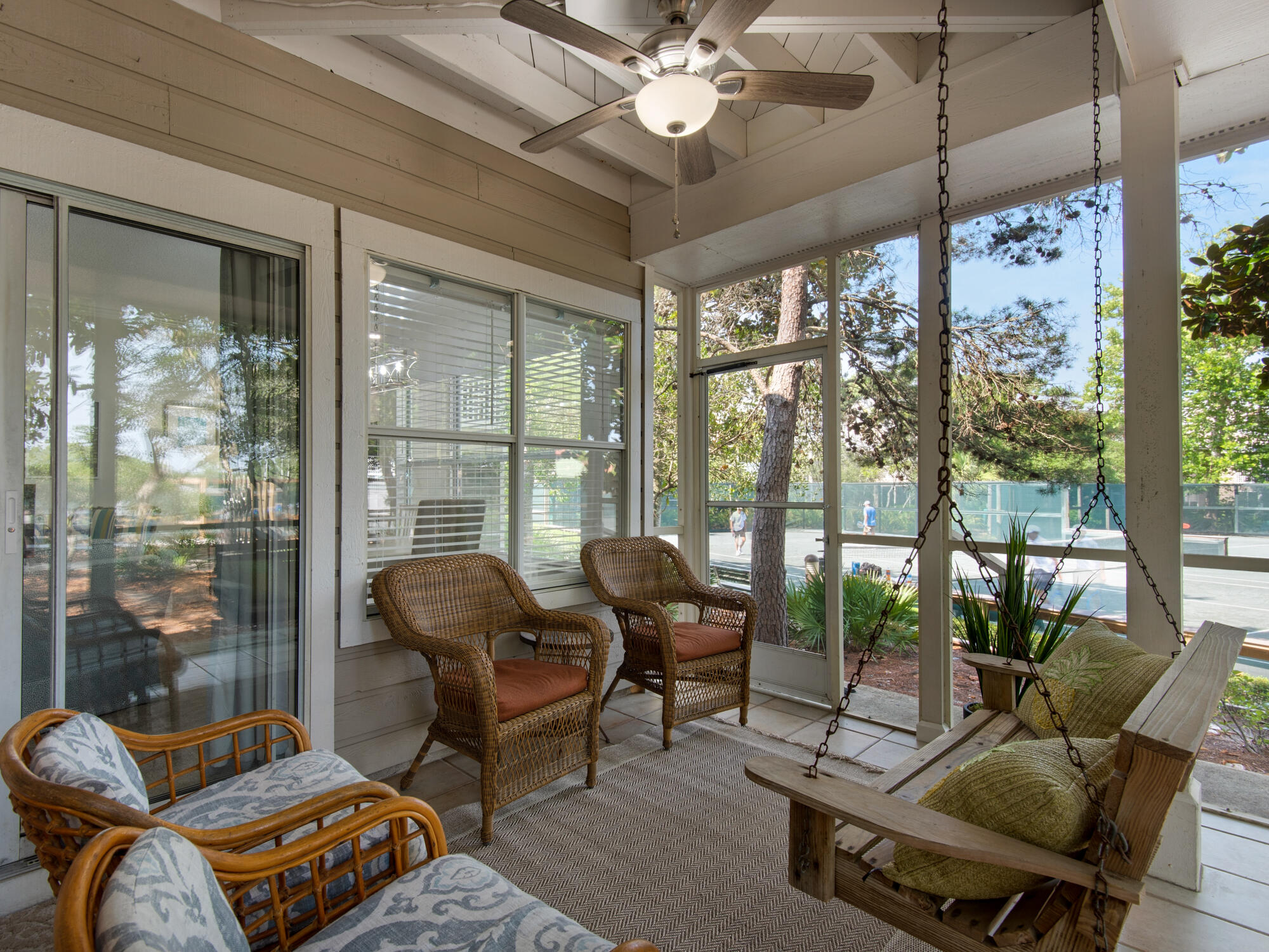 HIDDEN DUNES BEACH COTTAGES 2 - Residential
