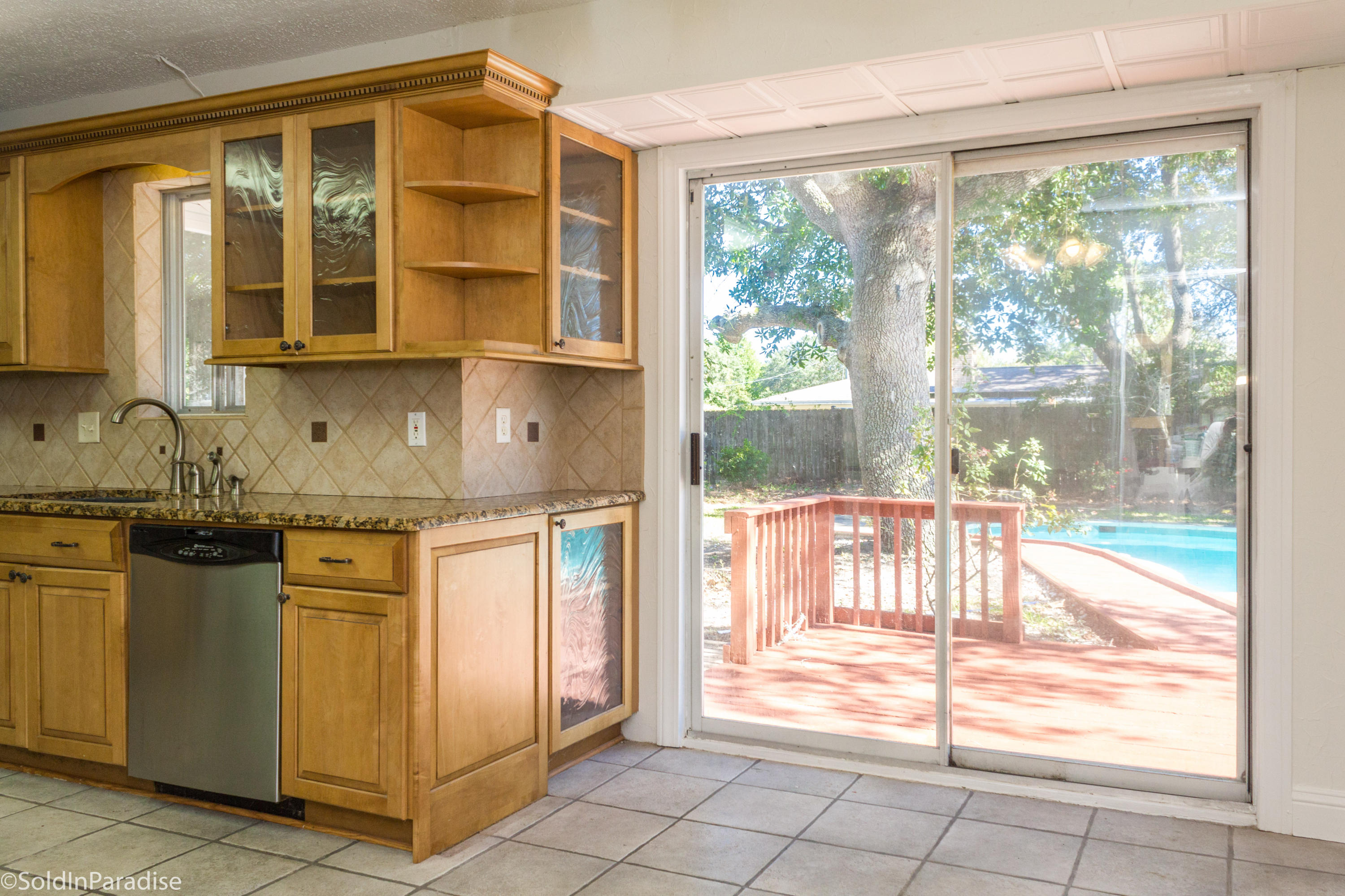 LAKE LORRAINE ESTATES 2 - Residential