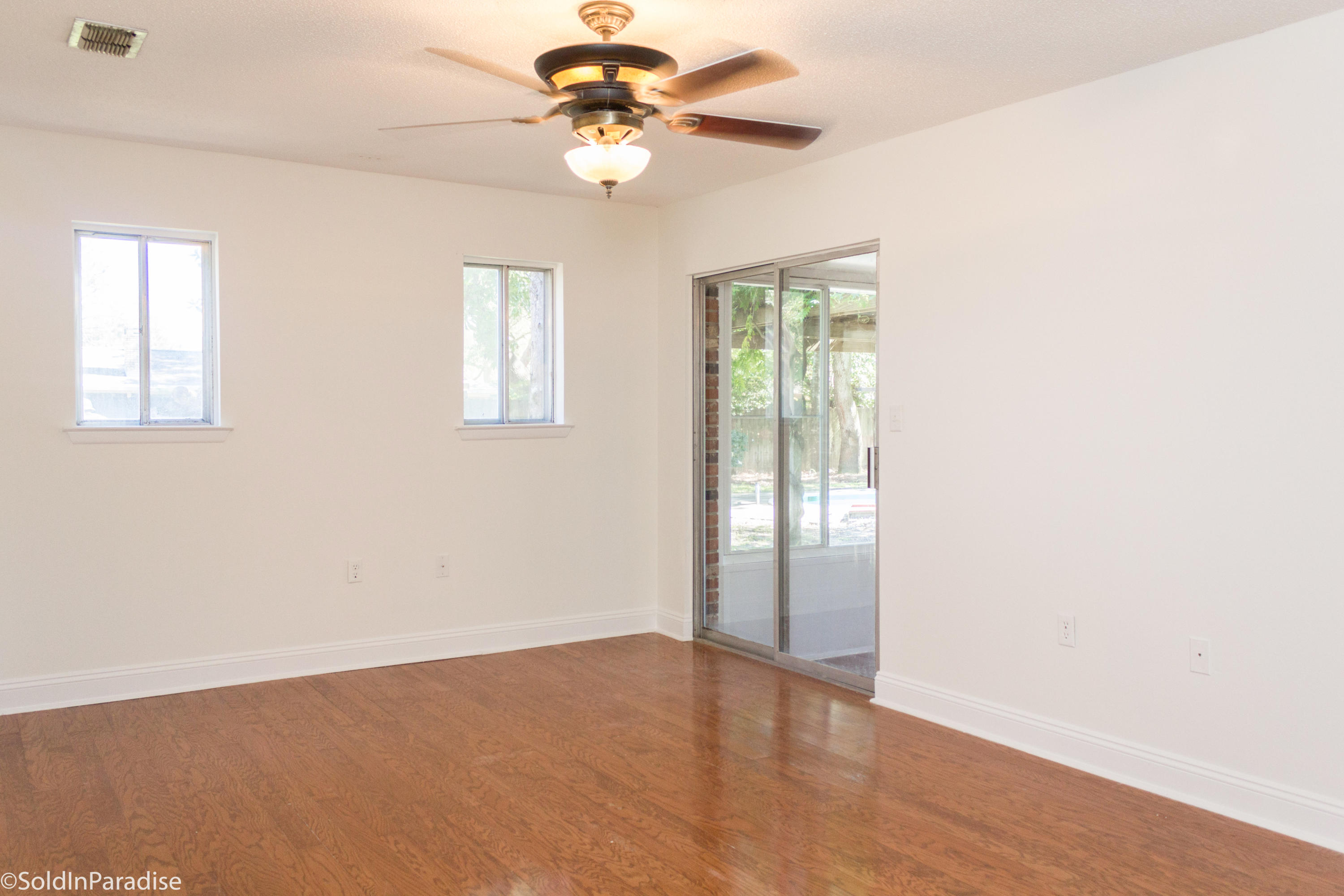 LAKE LORRAINE ESTATES 2 - Residential