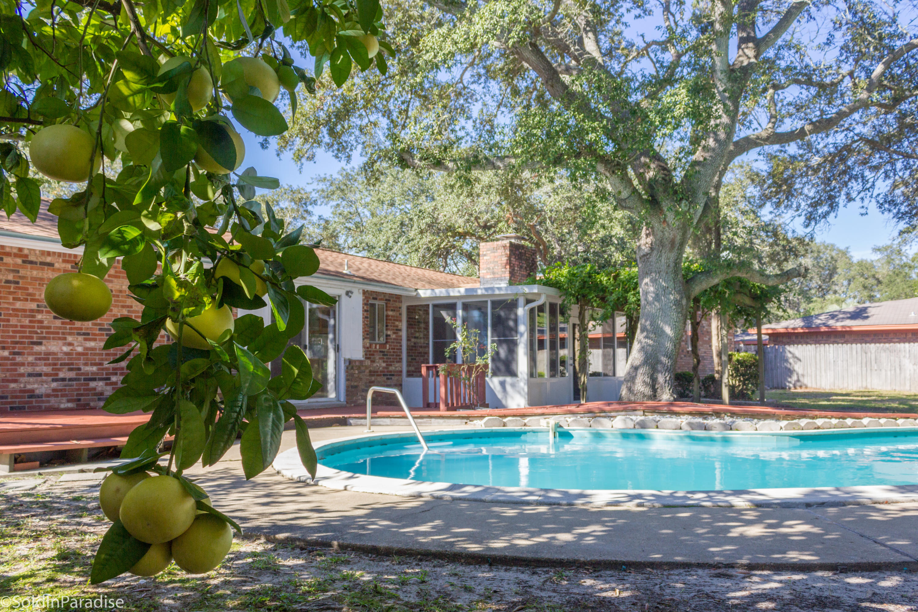 LAKE LORRAINE ESTATES 2 - Residential