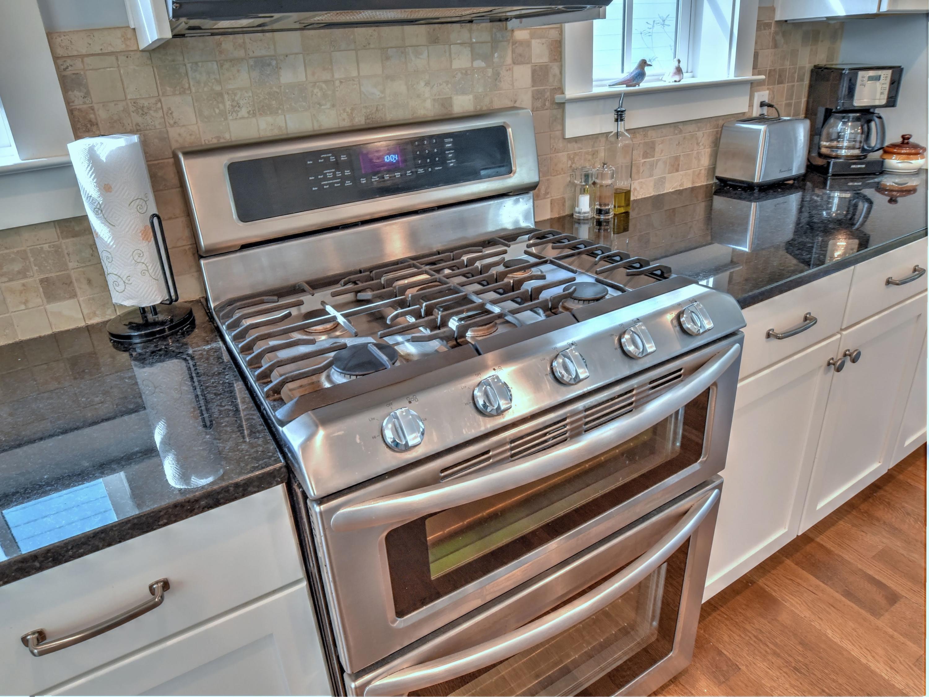 LAKESIDE AT BLUE MOUNTAIN BEACH - Residential