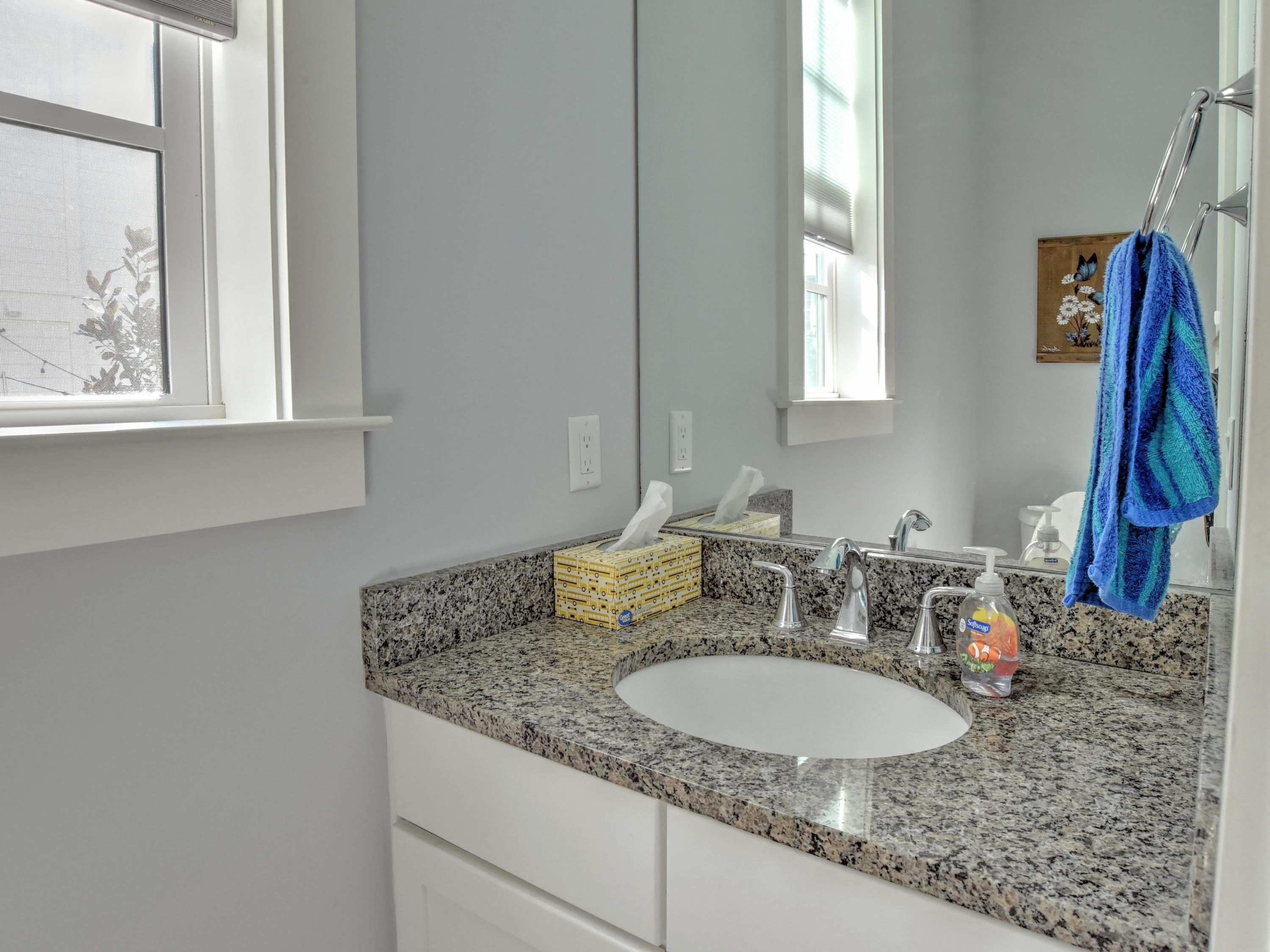 LAKESIDE AT BLUE MOUNTAIN BEACH - Residential