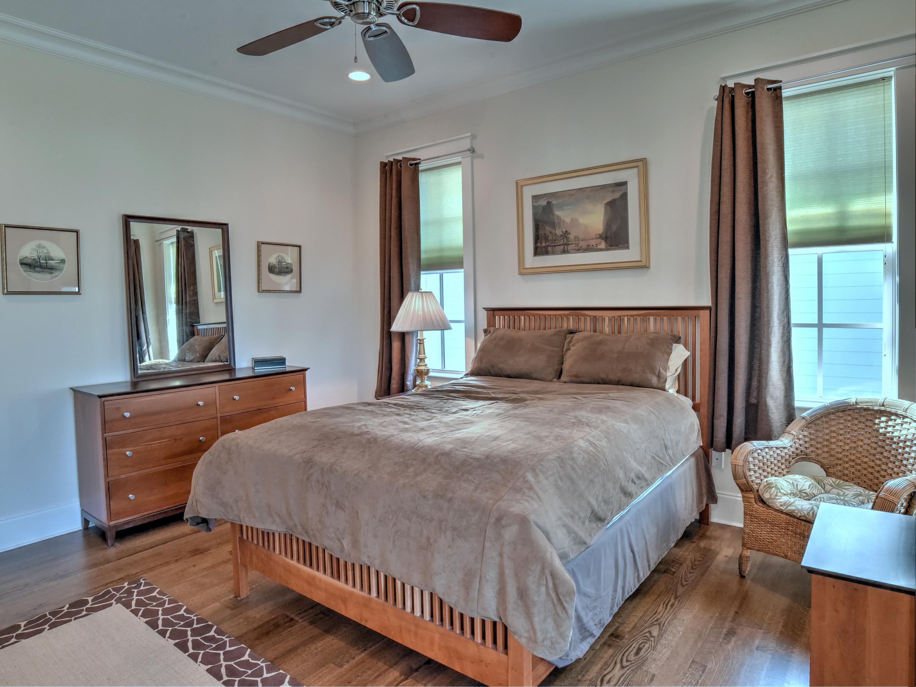 LAKESIDE AT BLUE MOUNTAIN BEACH - Residential