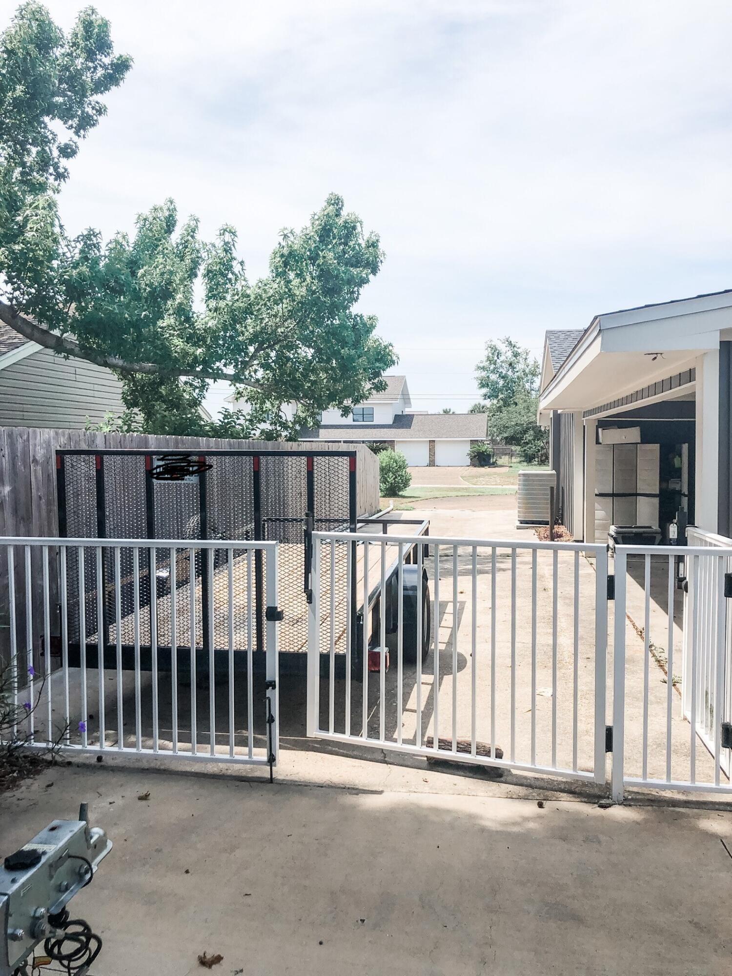 FOREST PARK - Residential