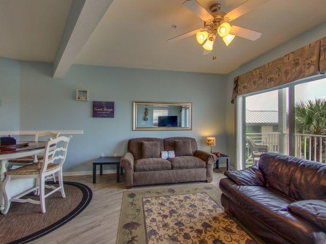 BEACH POINTE T/H - Residential