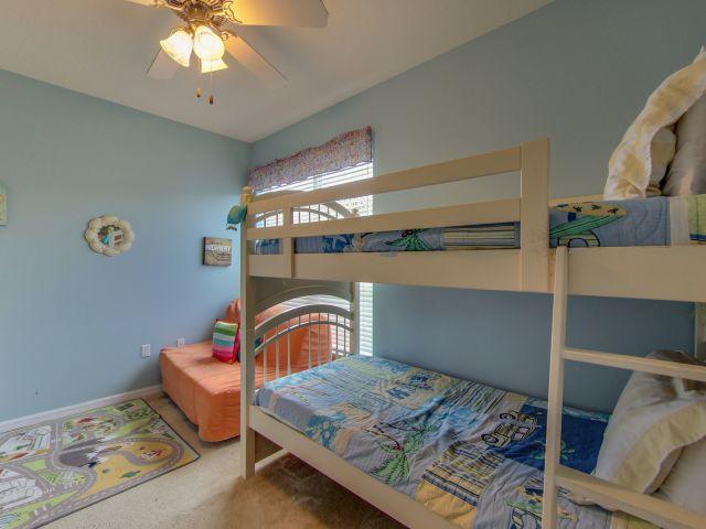 BEACH POINTE T/H - Residential