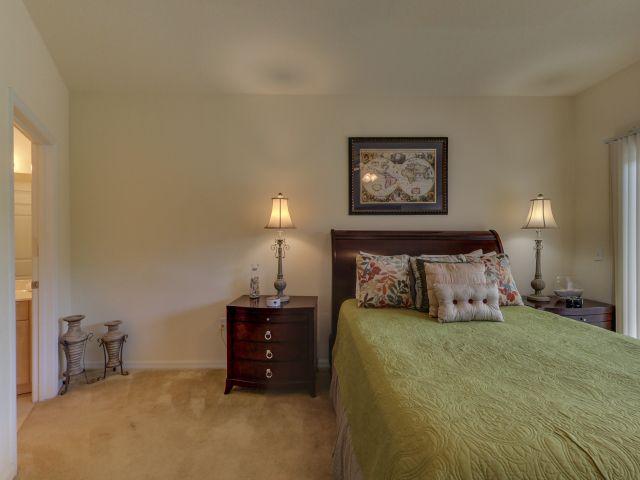 BEACH POINTE T/H - Residential