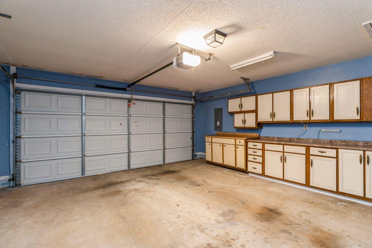 DONLABROOK GARDYNS - Residential