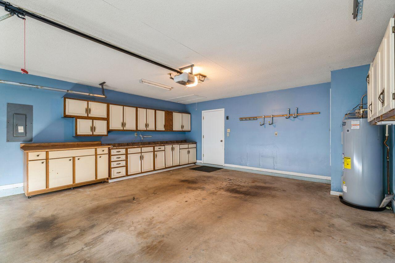 DONLABROOK GARDYNS - Residential