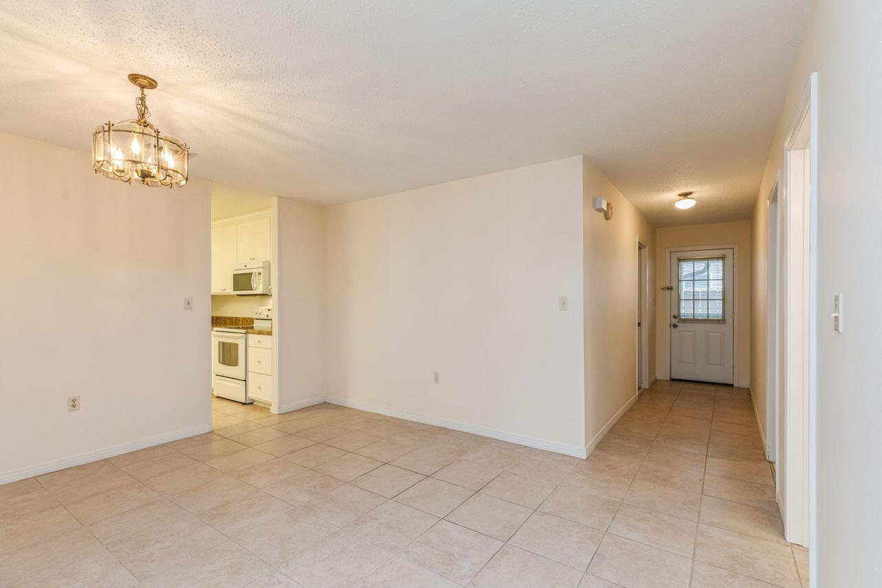 DONLABROOK GARDYNS - Residential