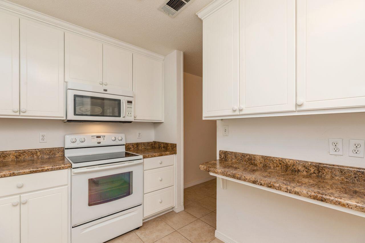 DONLABROOK GARDYNS - Residential