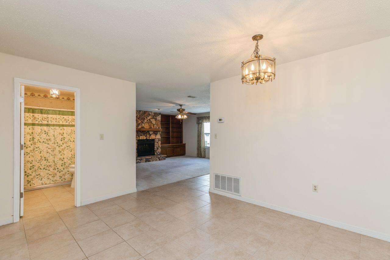 DONLABROOK GARDYNS - Residential