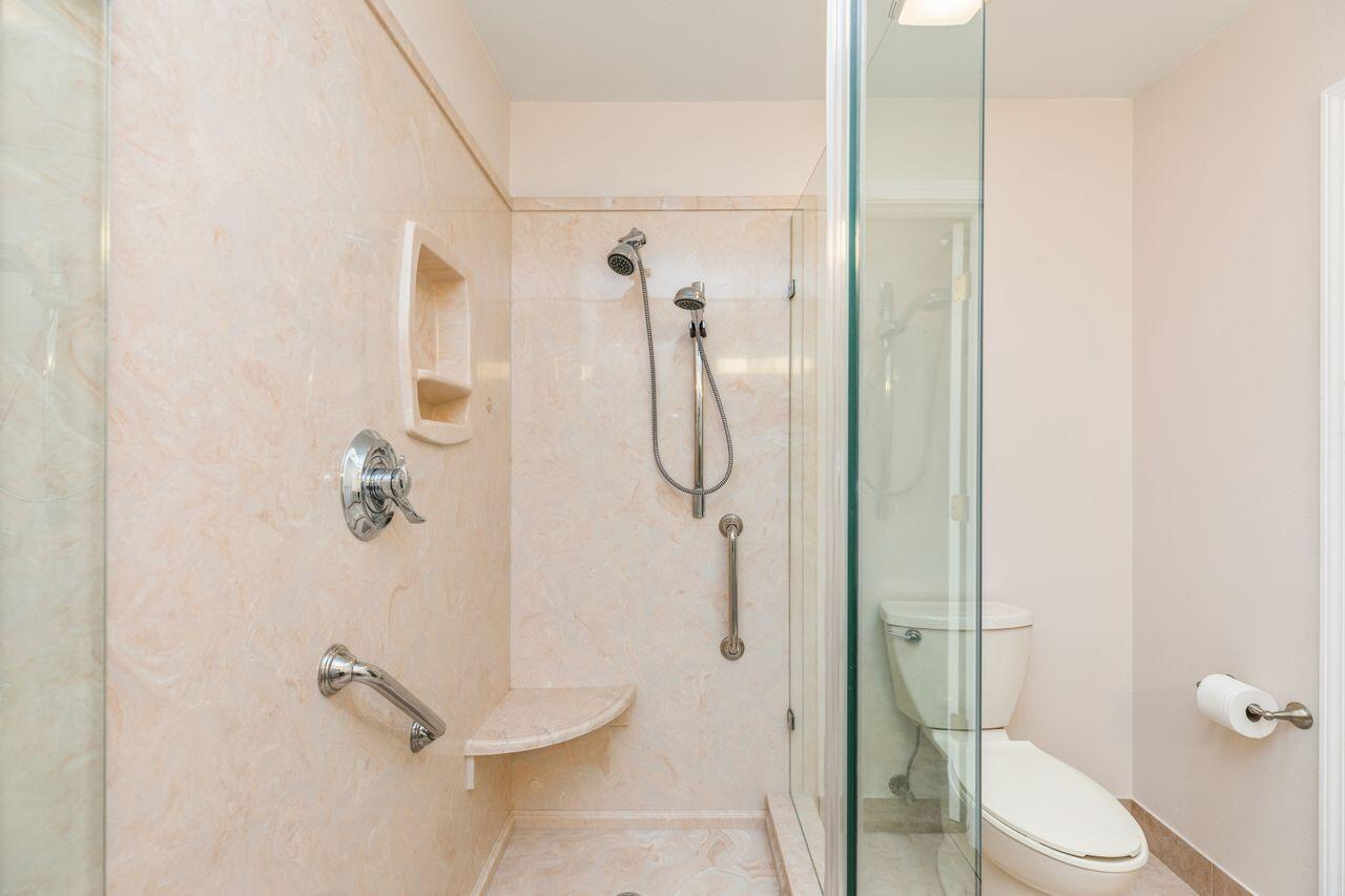 DONLABROOK GARDYNS - Residential