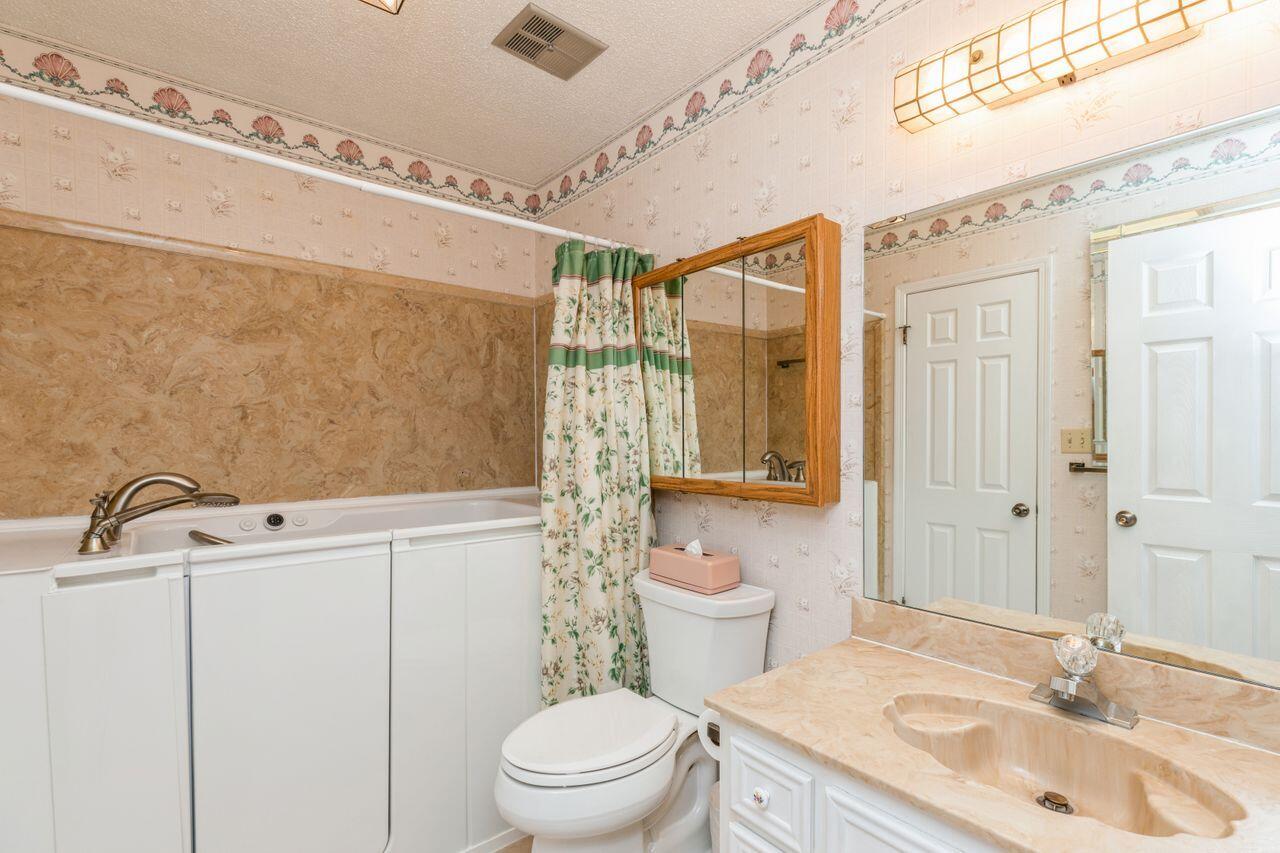 DONLABROOK GARDYNS - Residential