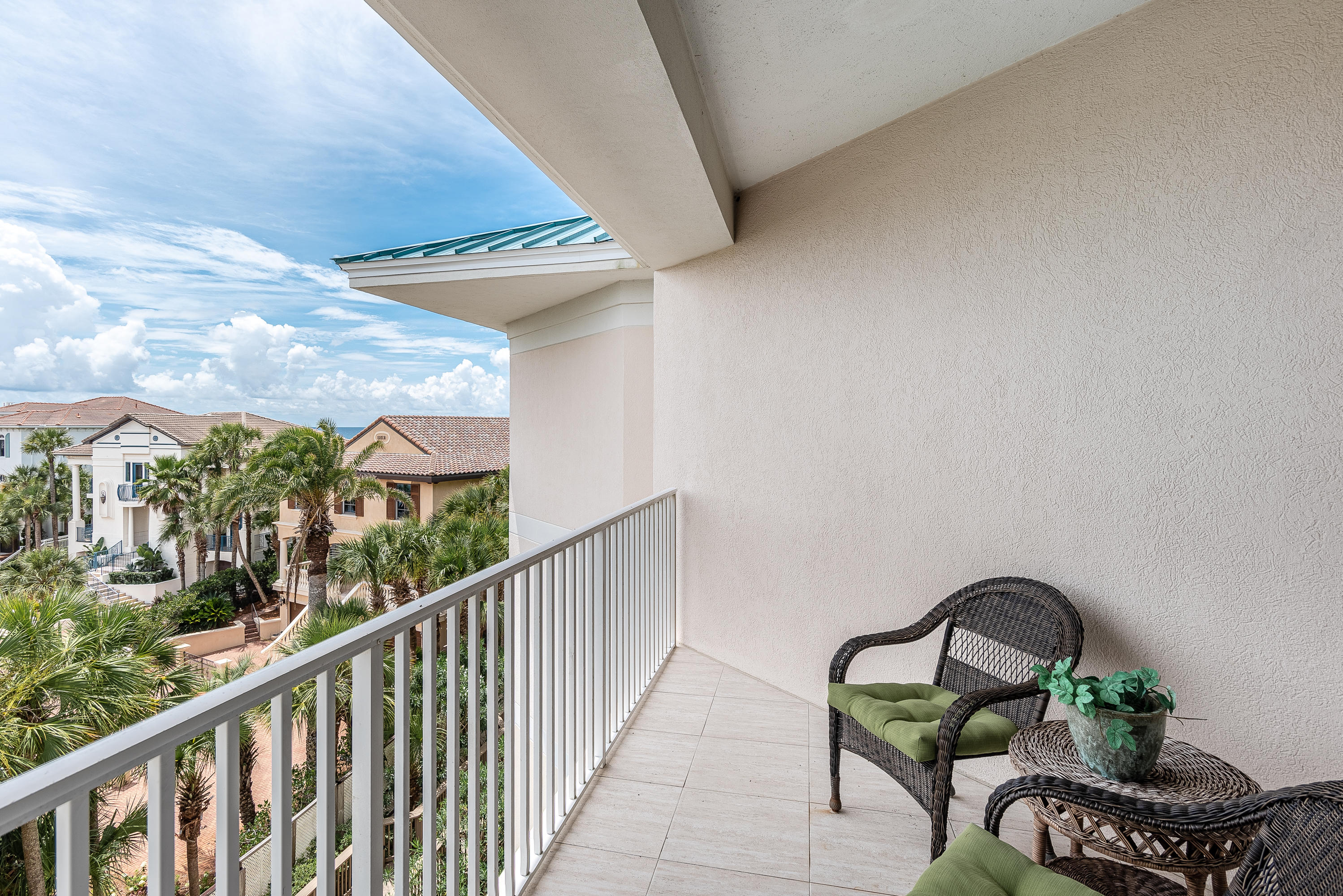 INN AT BLUE MOUNTAIN BEACH - Residential