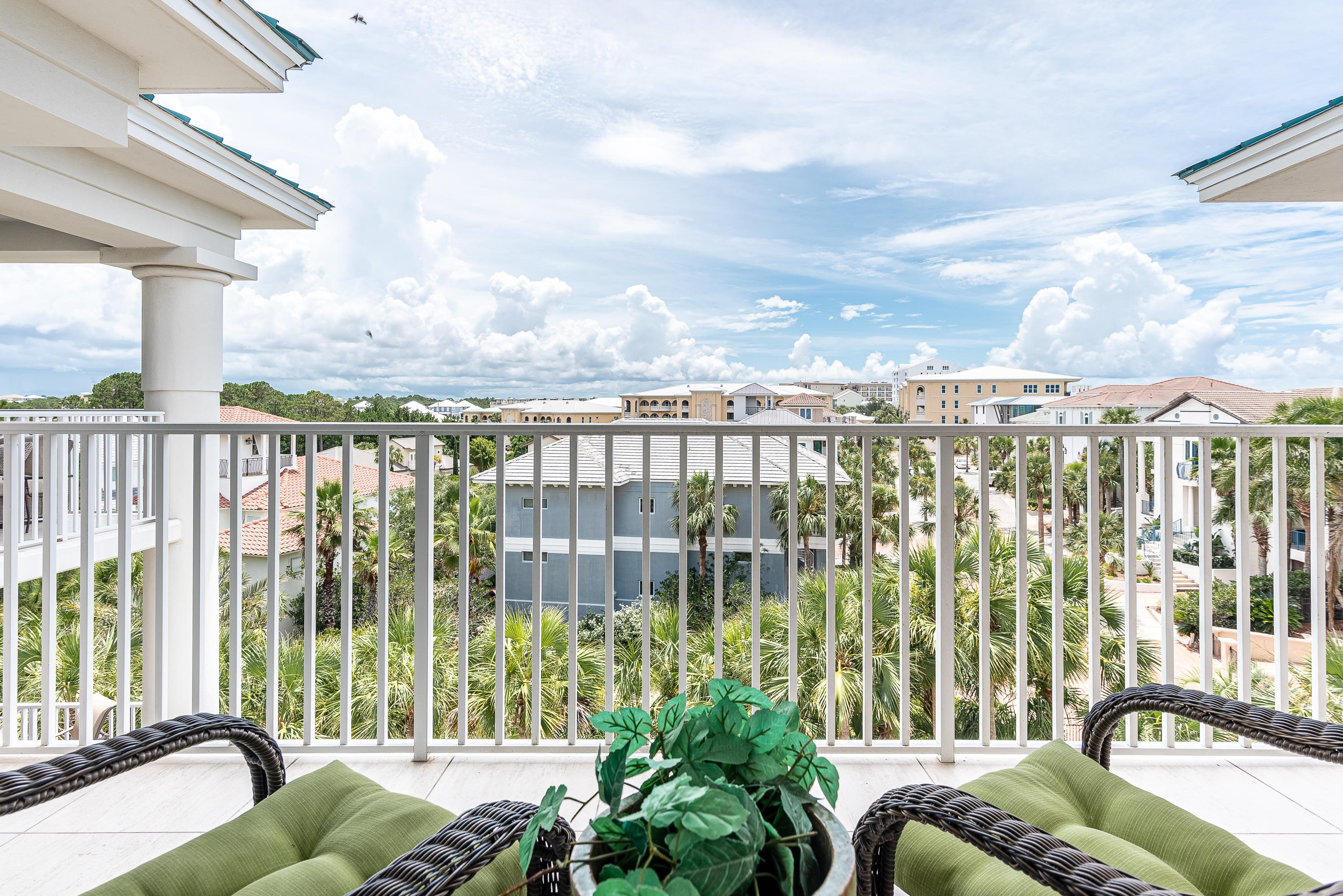 INN AT BLUE MOUNTAIN BEACH - Residential