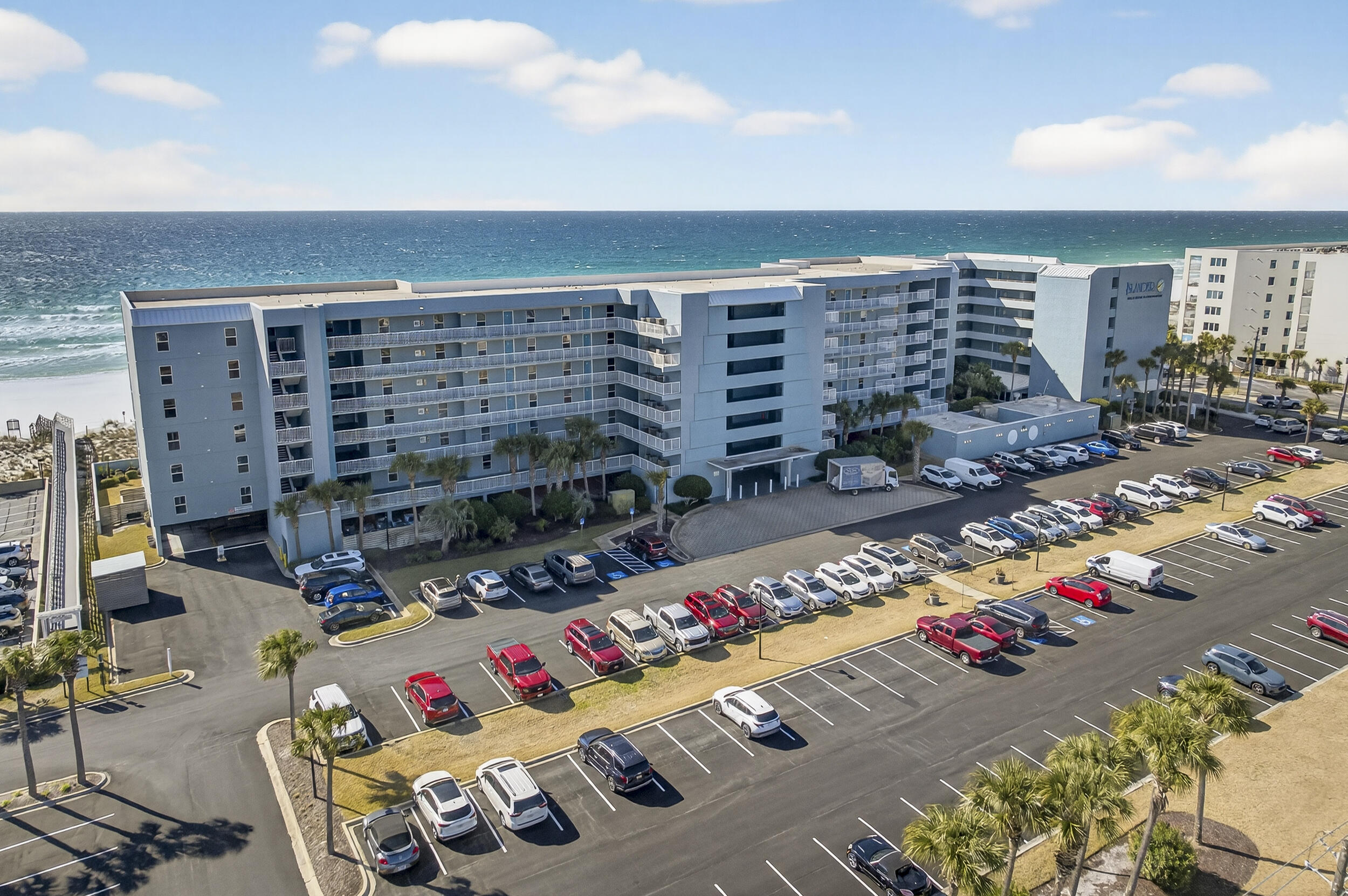 ISLANDER BEACH RESORT CONDO - Residential