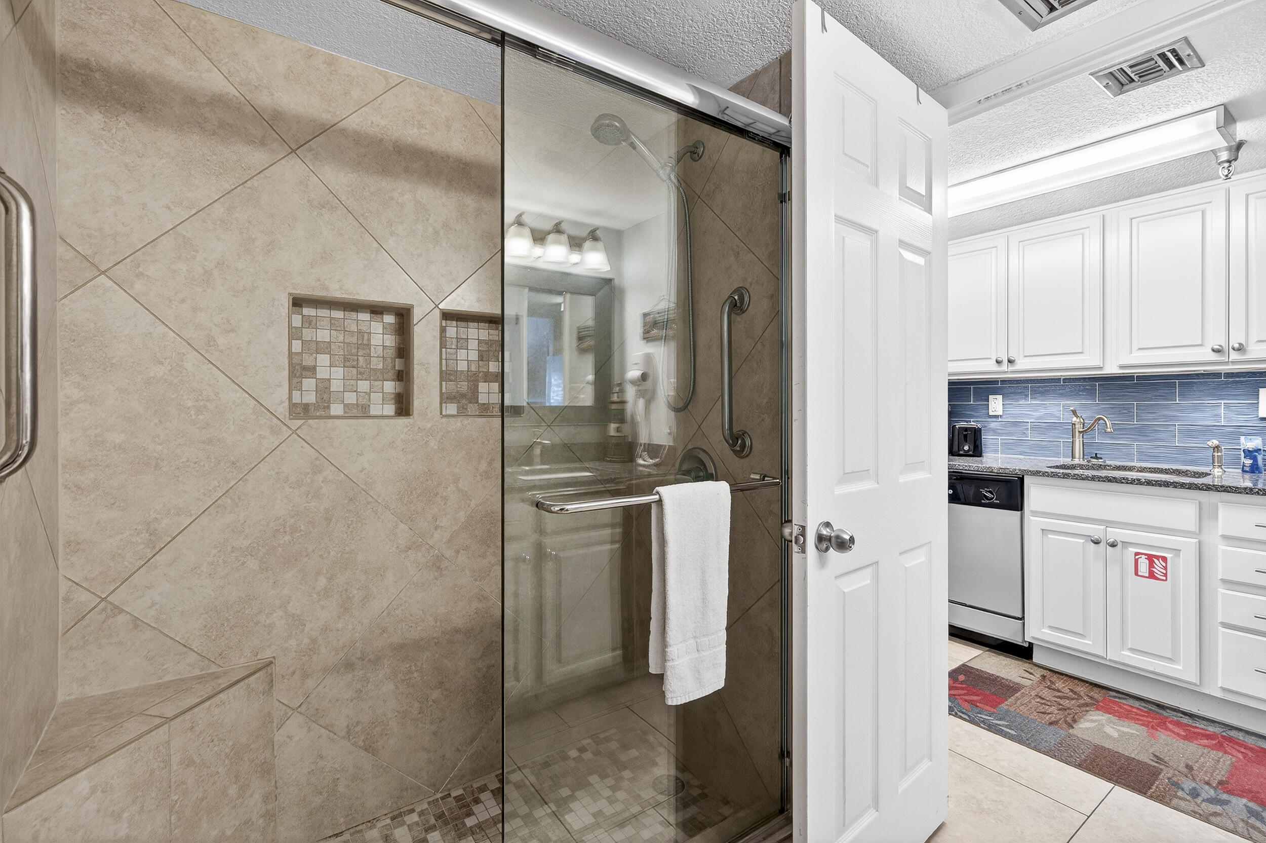 ISLANDER BEACH RESORT CONDO - Residential