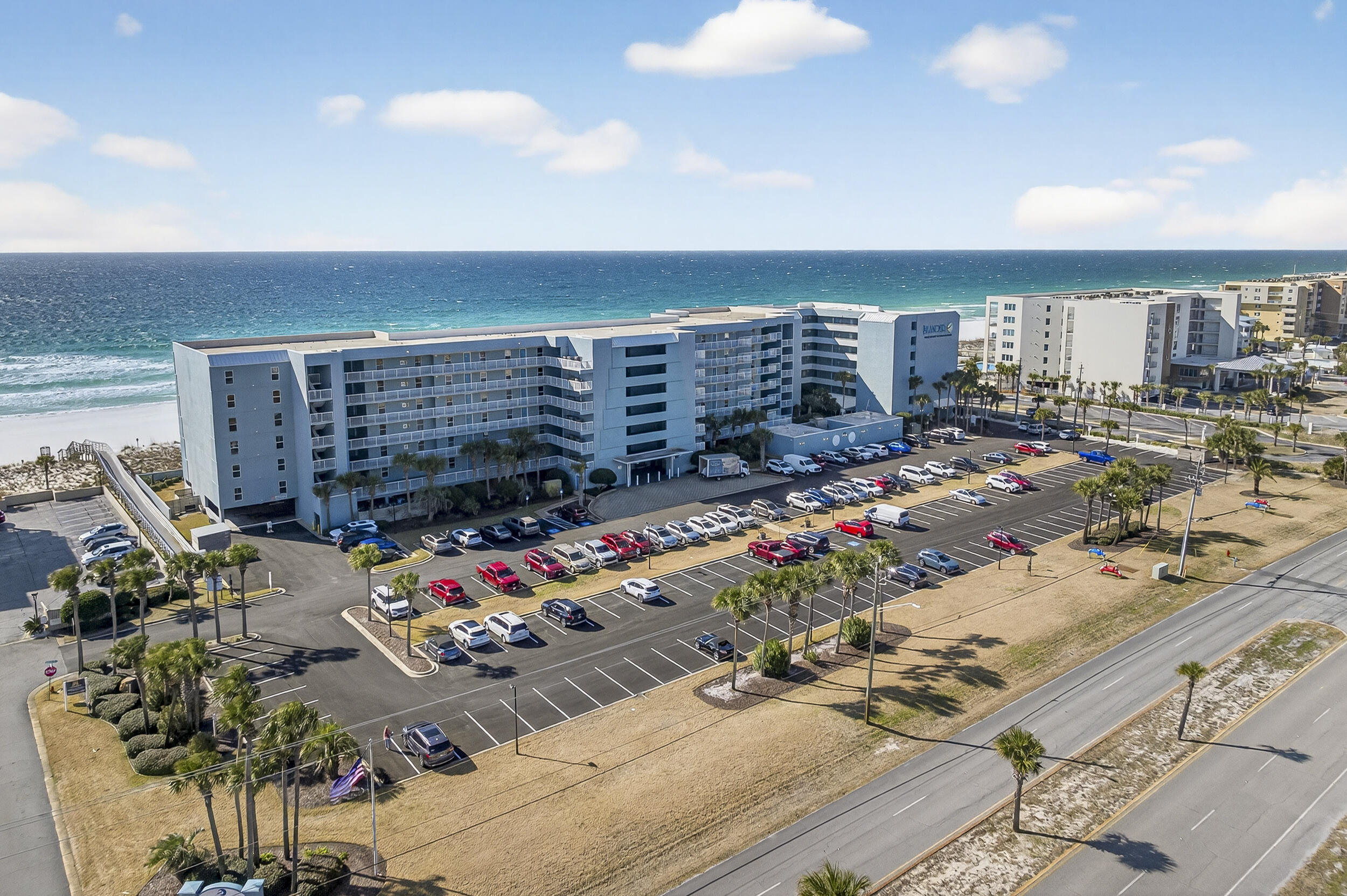ISLANDER BEACH RESORT CONDO - Residential