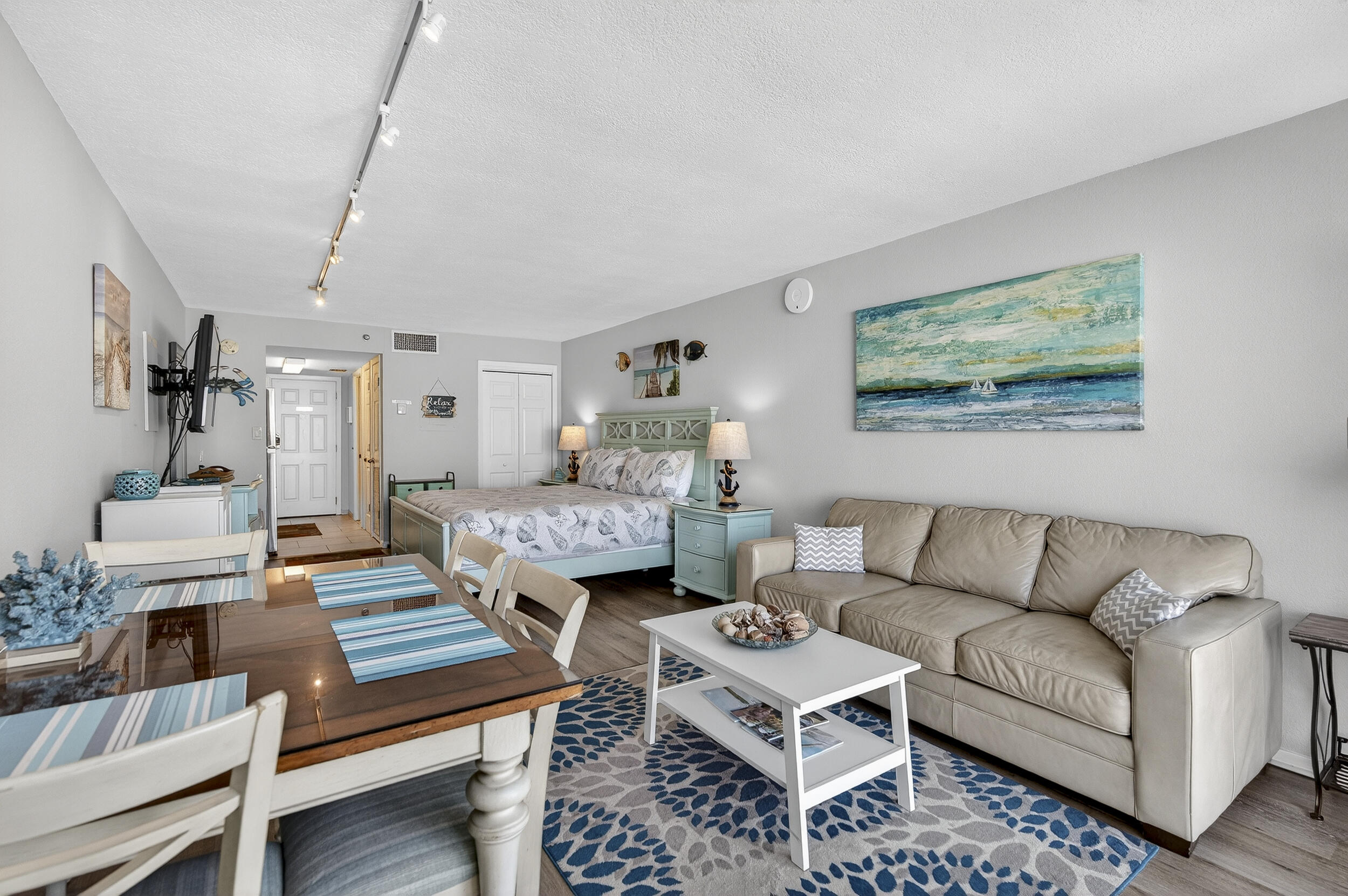 ISLANDER BEACH RESORT CONDO - Residential