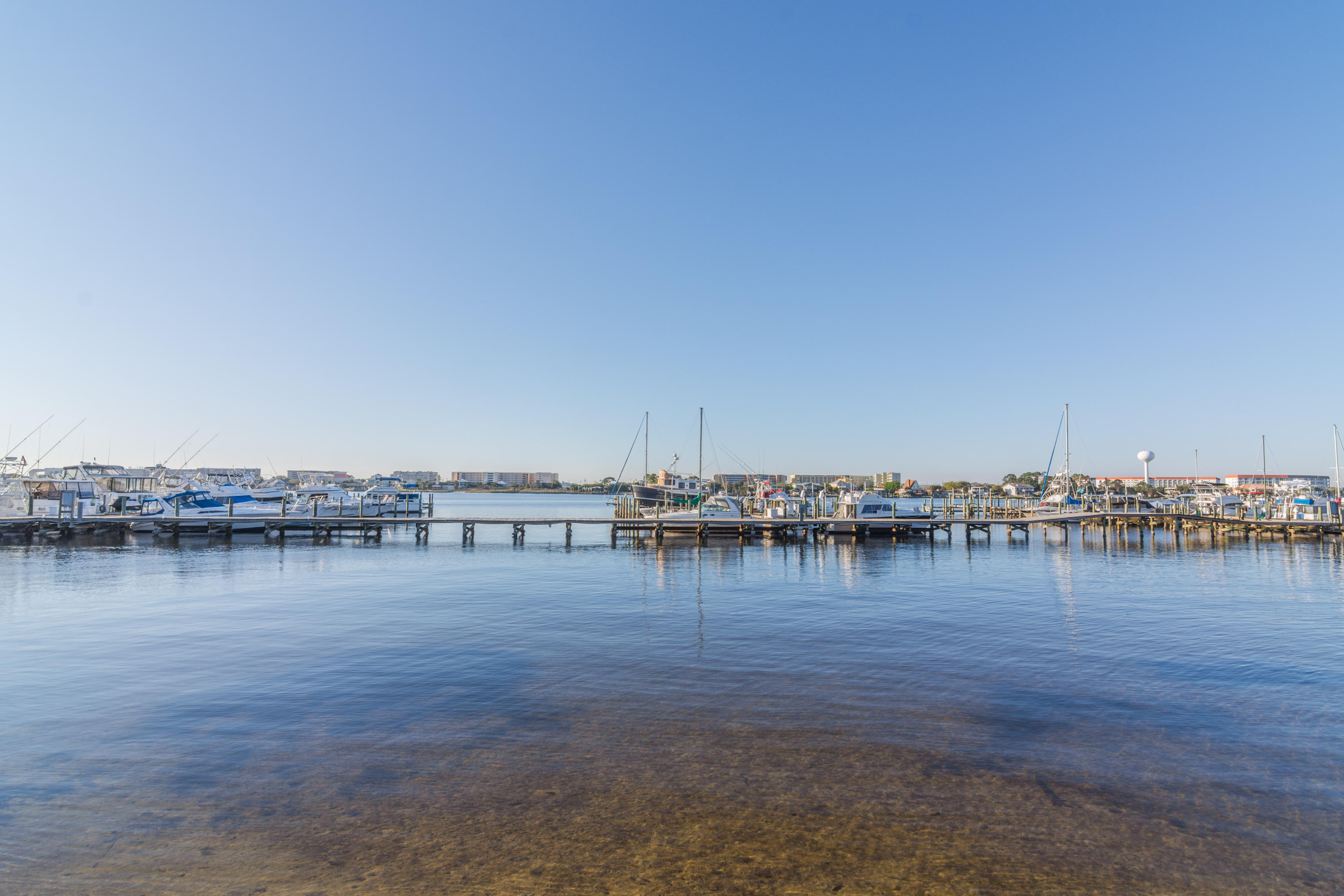 BROOKS LANDING - Residential