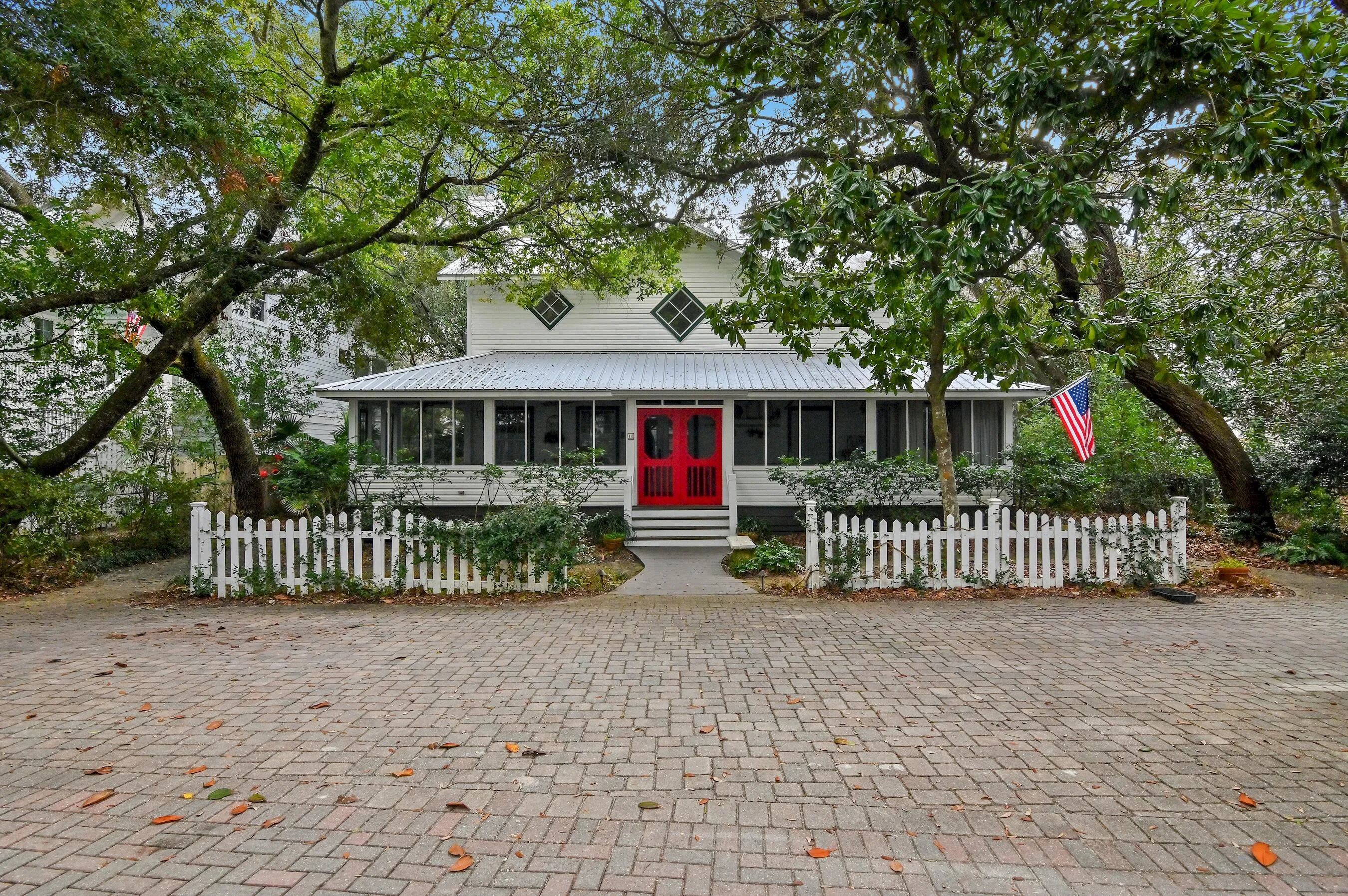 Santa Rosa Beach, Florida 32459, United States, 3 Bedrooms Bedrooms, ,3 BathroomsBathrooms,Residential,Active,98498