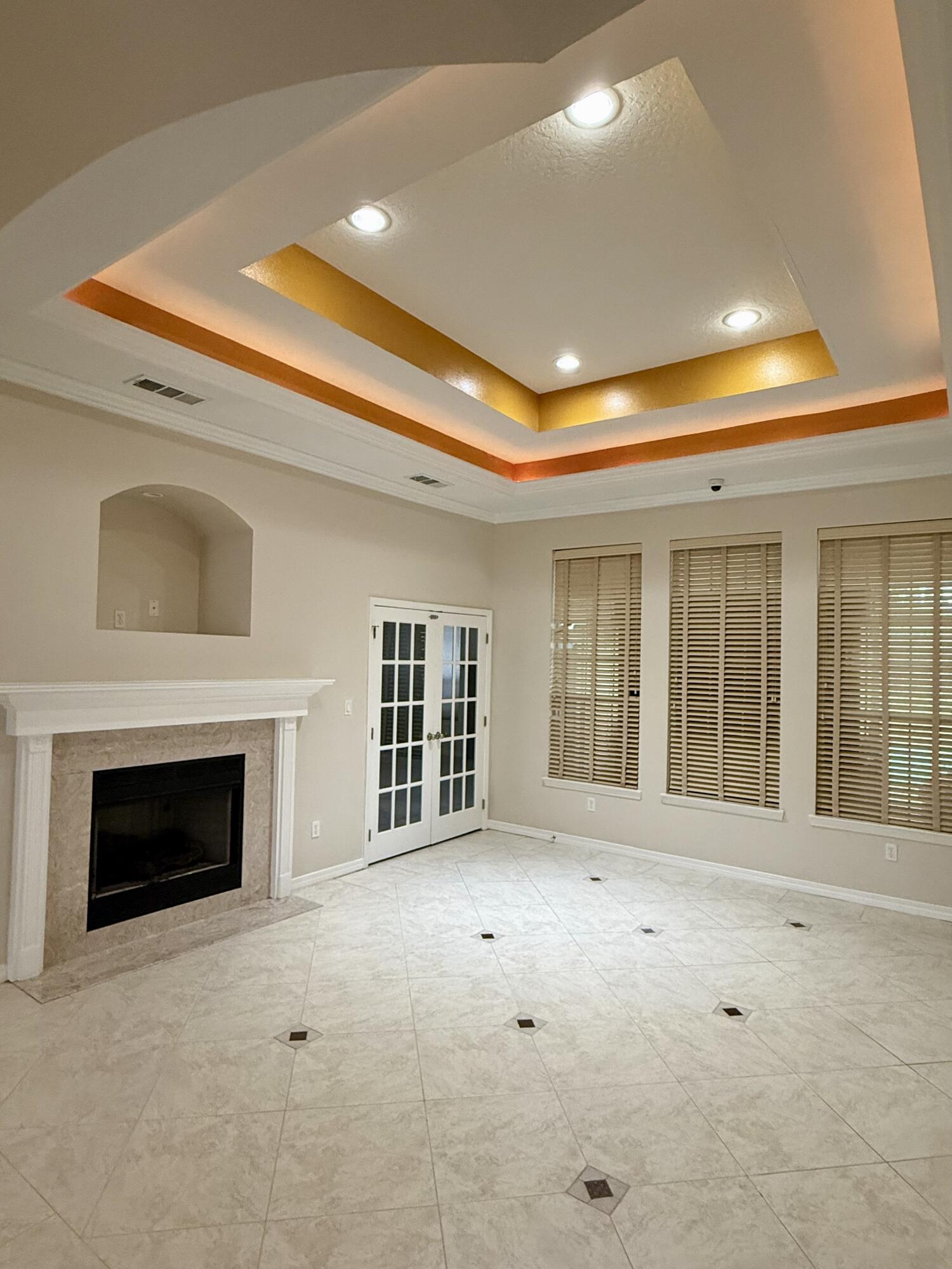 BRIDGEPORT COLONY - Residential Lease