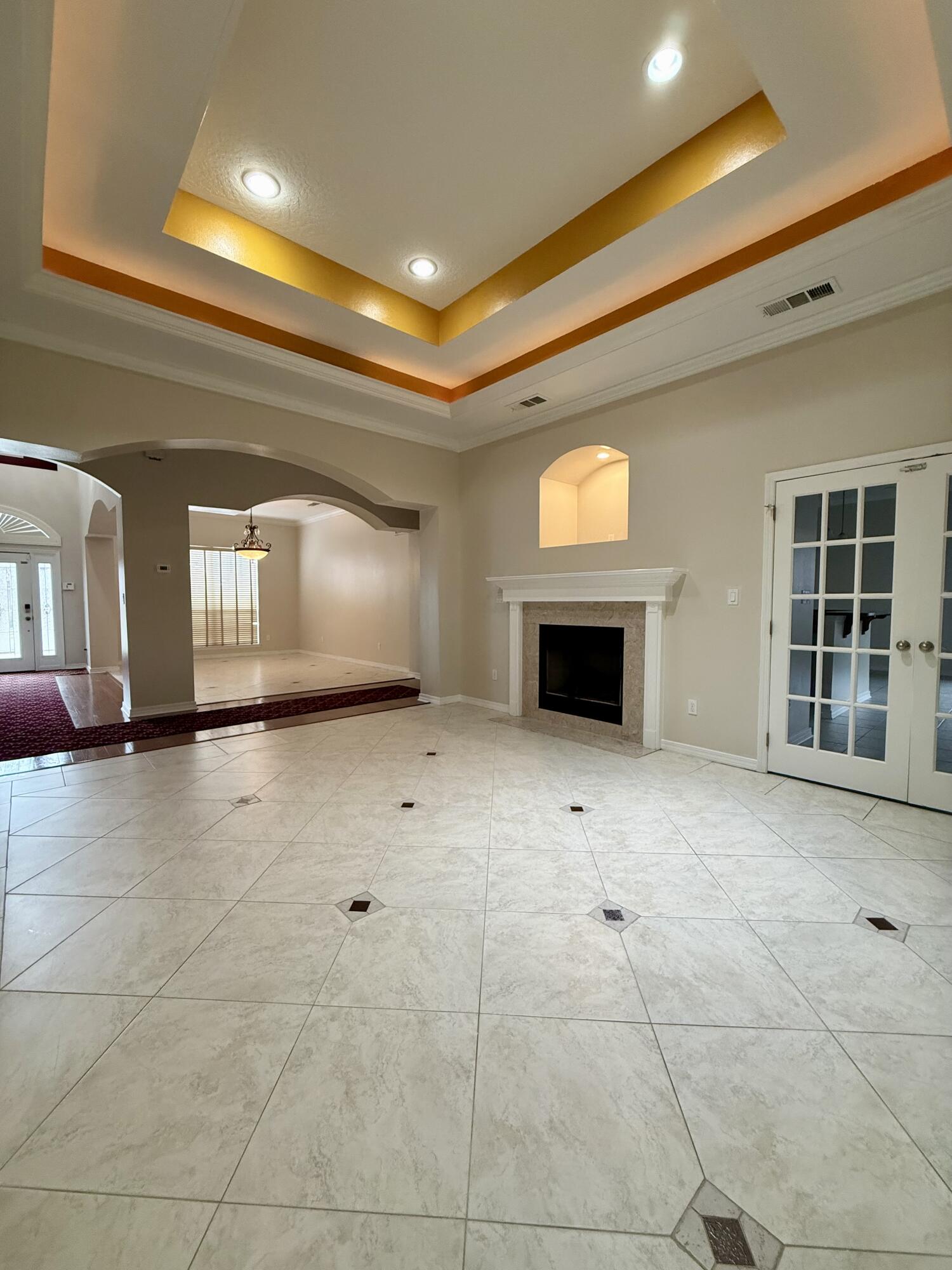 BRIDGEPORT COLONY - Residential Lease