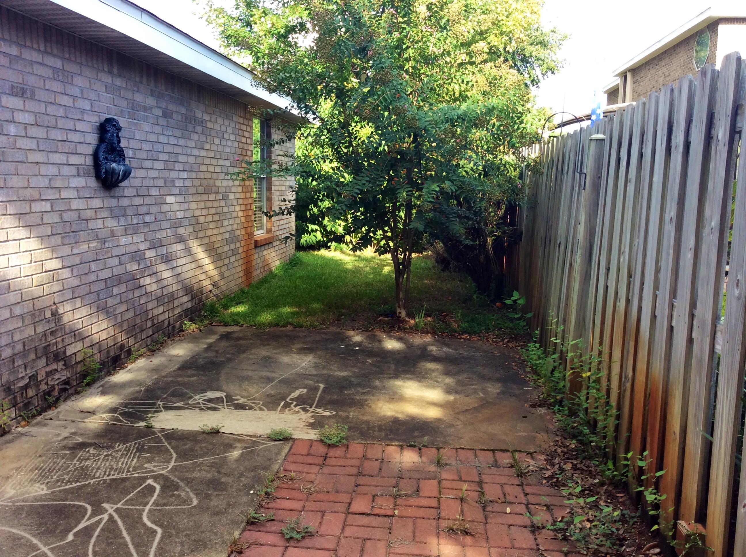 NORTH RIDGE CREEK S/D 1ST ADDN - Residential