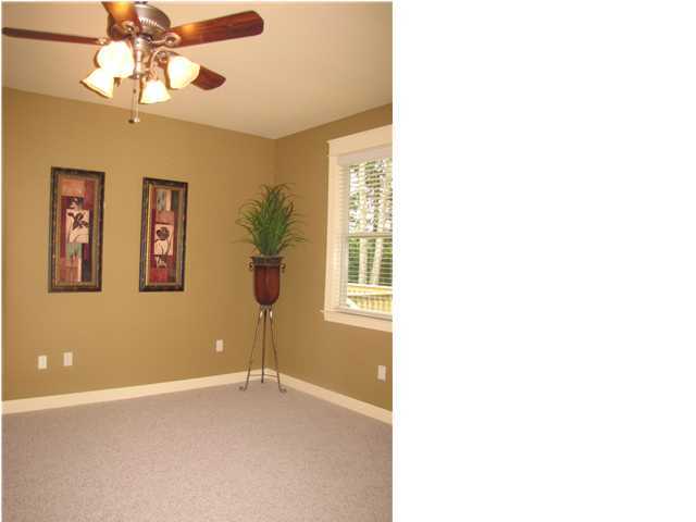 MORRIS ADDN TO CRESTVIEW - Residential
