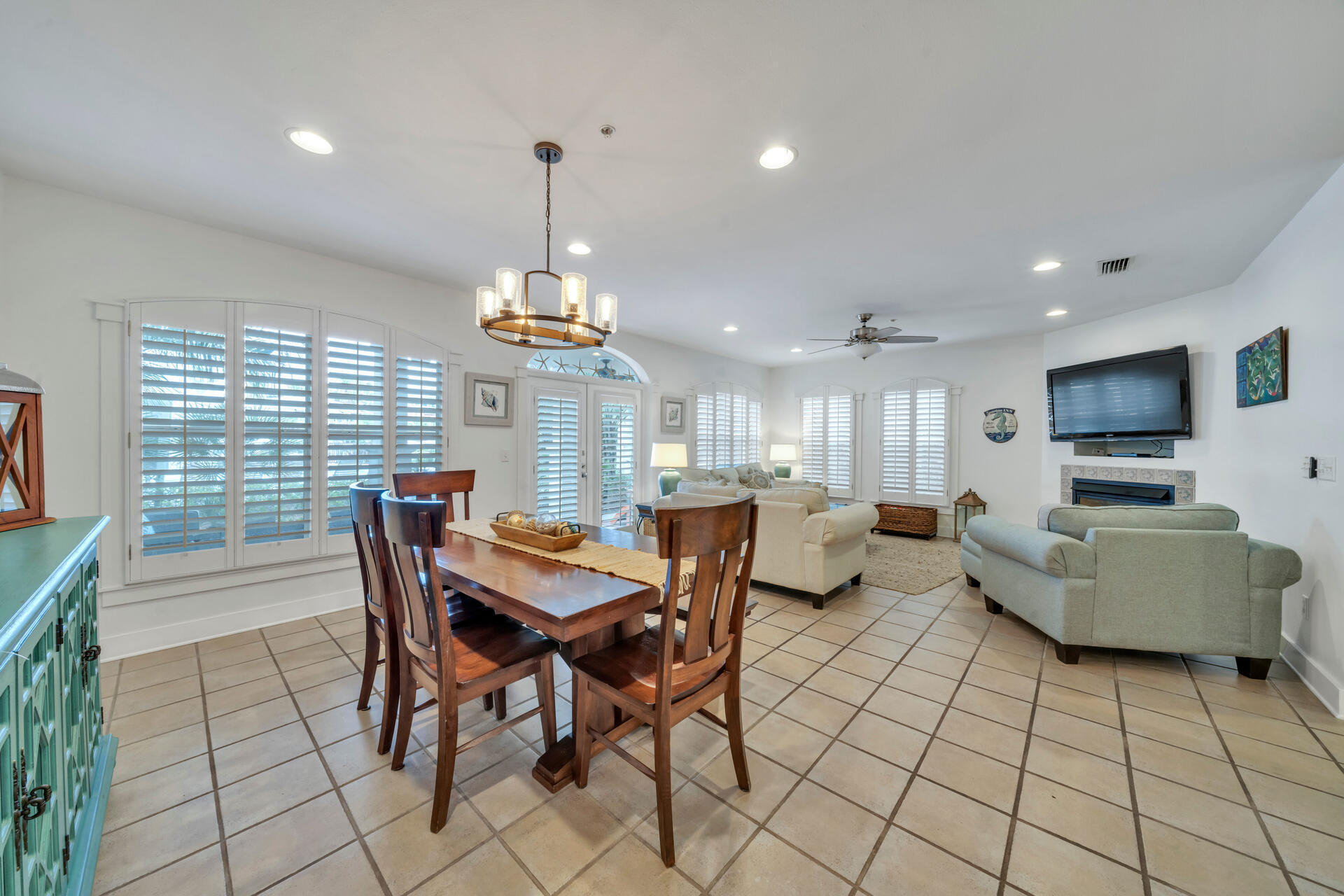 VILLAS AT SEACREST BEACH - Residential