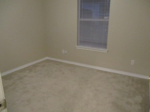 REDSTONE ESTATES - Residential Lease