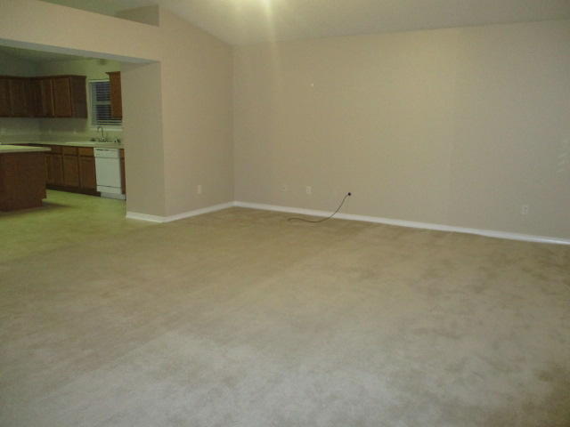 REDSTONE ESTATES - Residential Lease