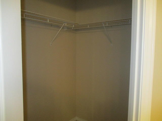 REDSTONE ESTATES - Residential Lease