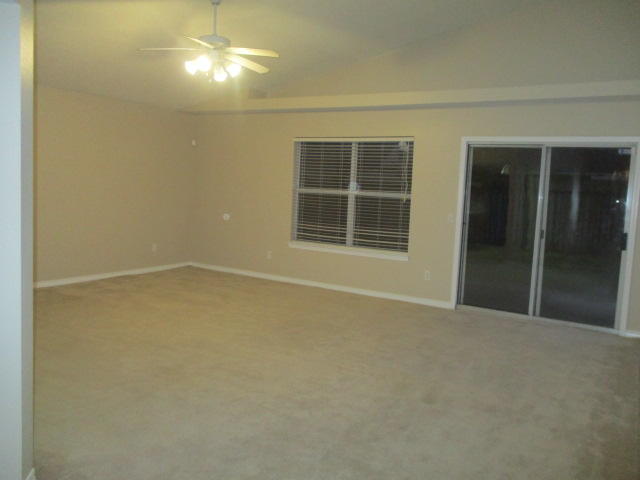 REDSTONE ESTATES - Residential Lease