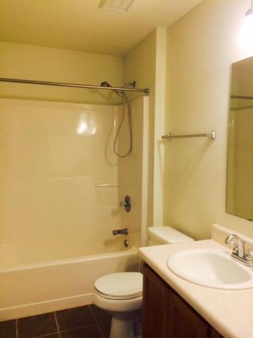 REDSTONE ESTATES - Residential Lease